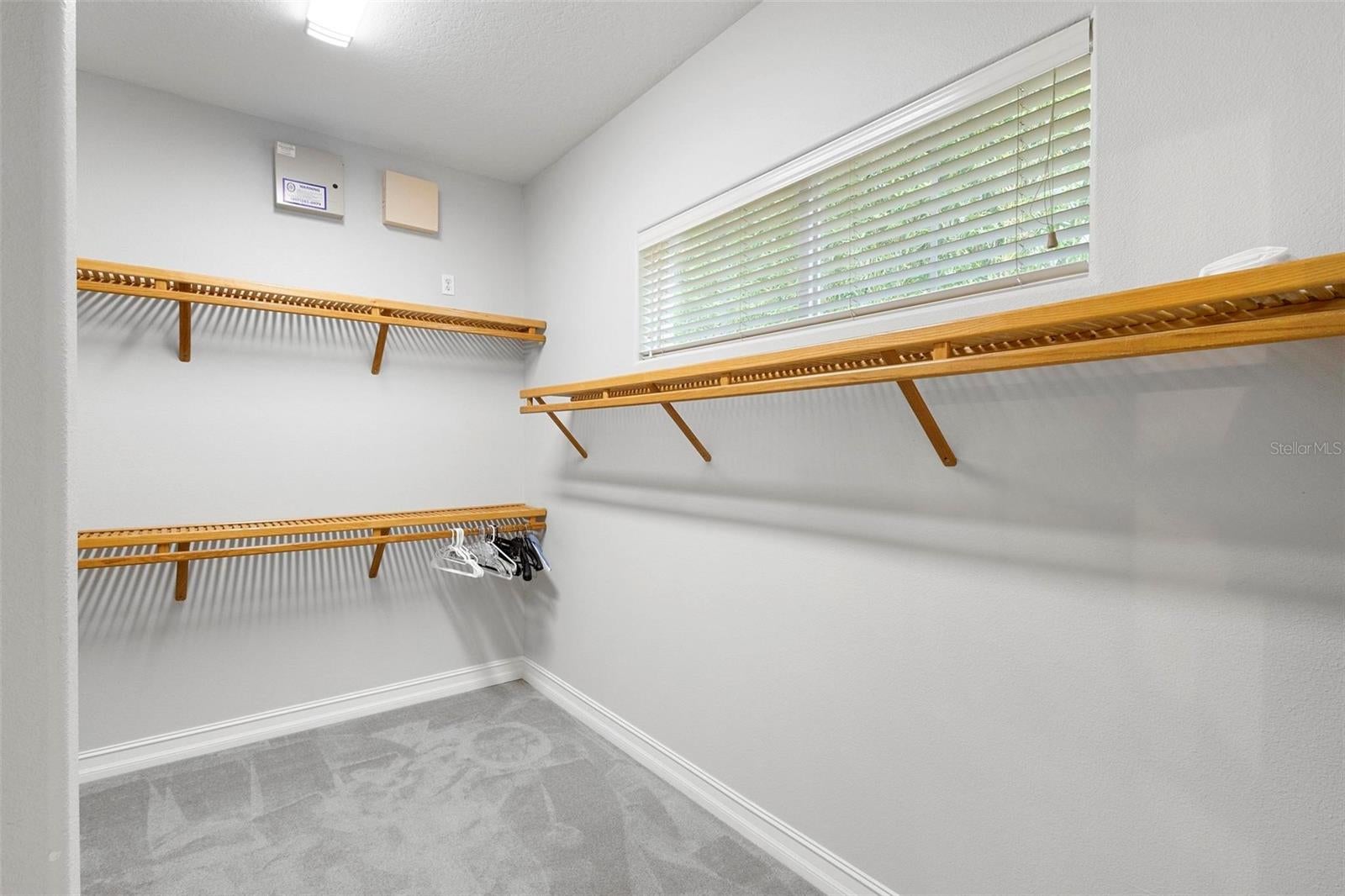 ORLANDO, Florida, 32827, United States, 3 Bedrooms Bedrooms, ,5 BathroomsBathrooms,Residential,For Sale,1825170