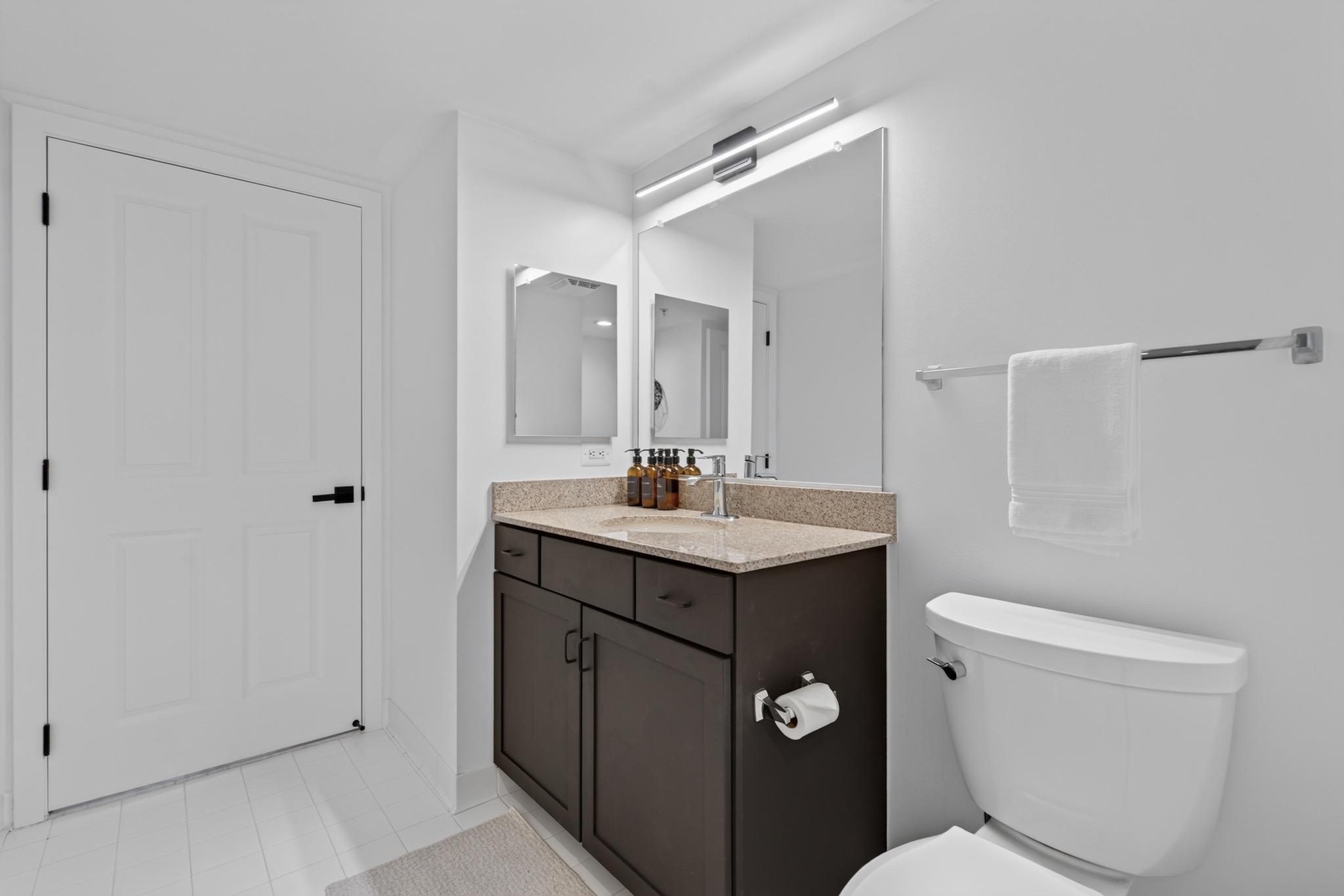  2220 Fairfax Drive, Arlington, VA, 22201 - 物件實景