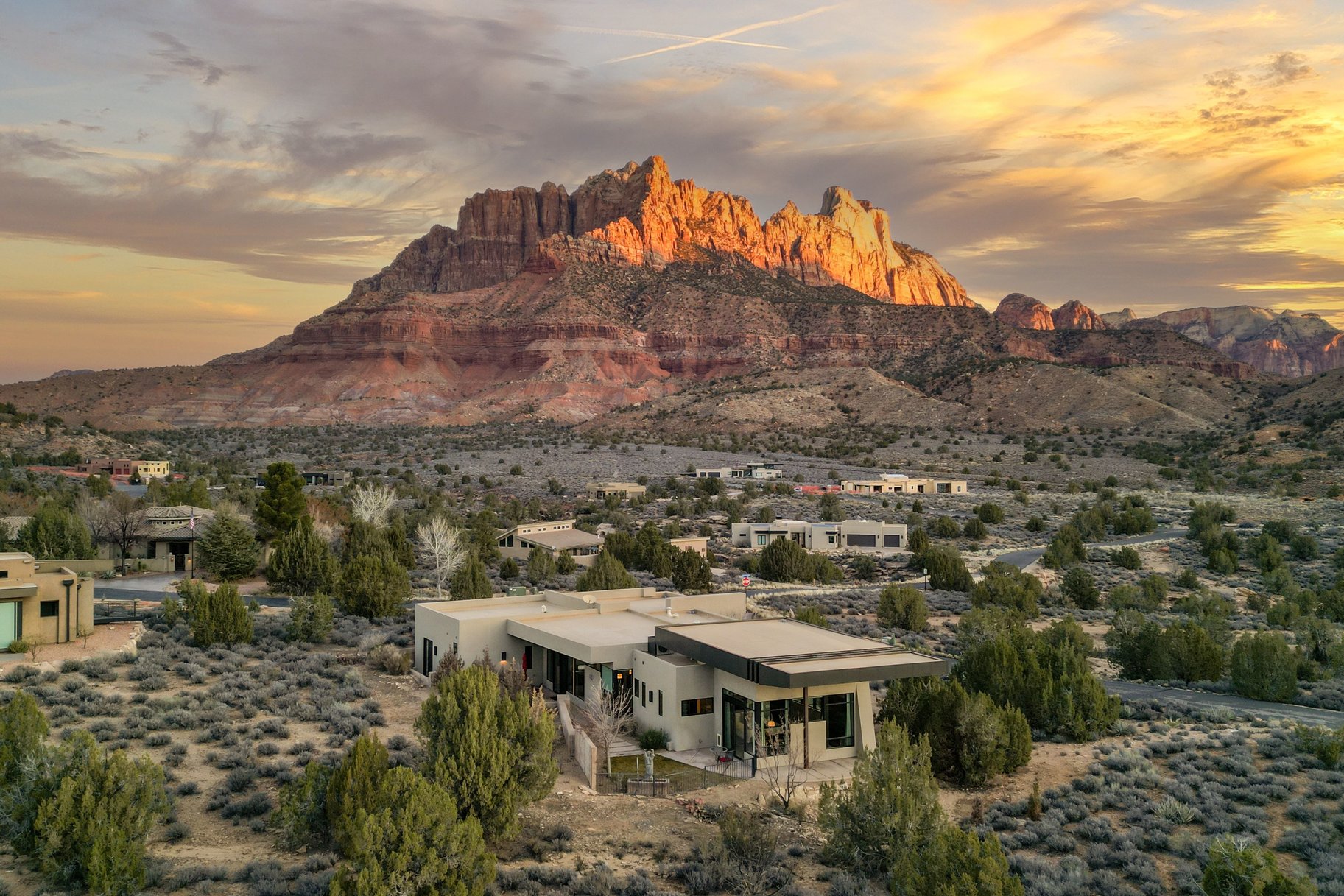  Serene Modern Sanctuary In Zion - 物件實景