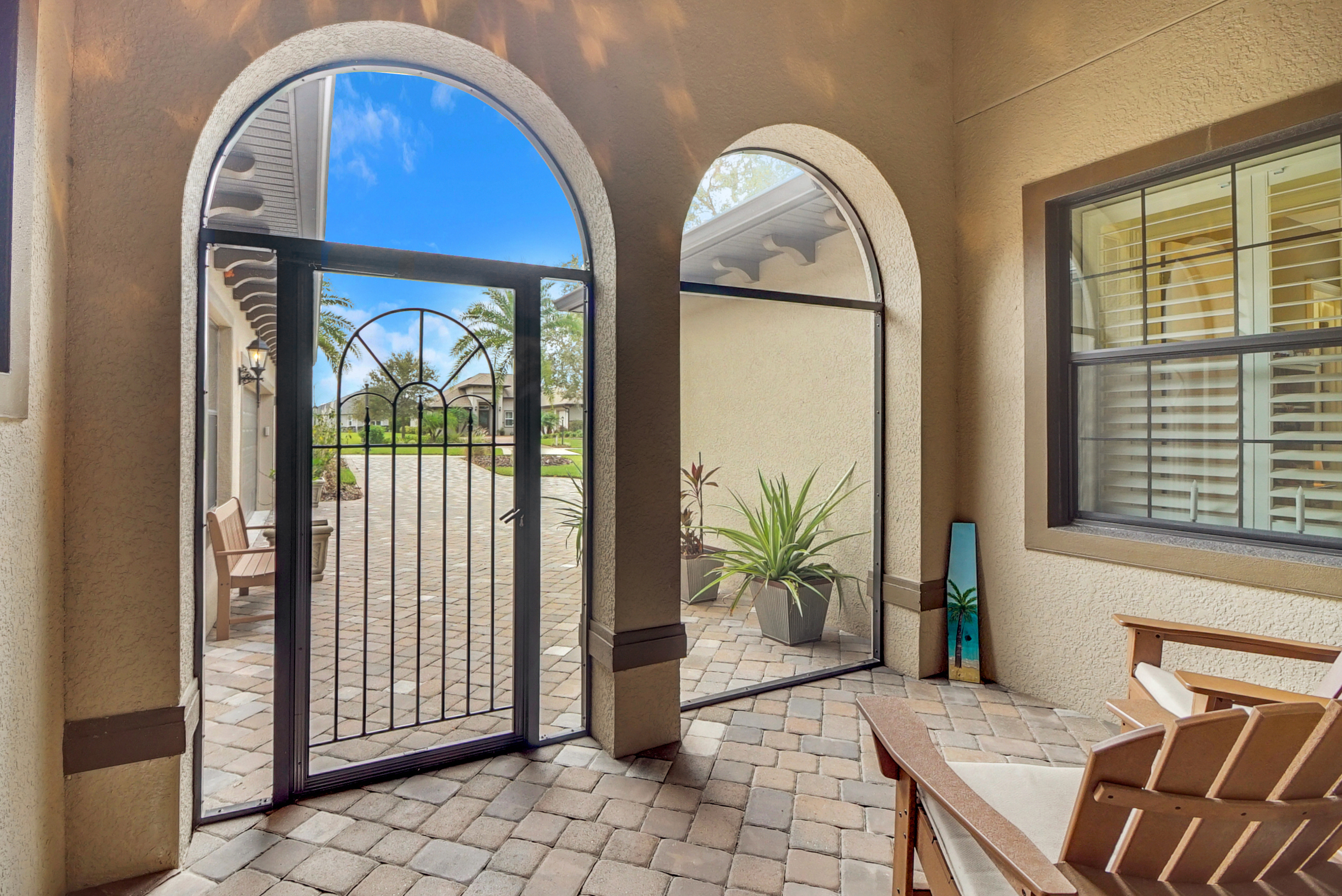 Lady Lake, Florida, 32159, United States, 4 Bedrooms Bedrooms, ,3 BathroomsBathrooms,Residential,For Sale,2005664