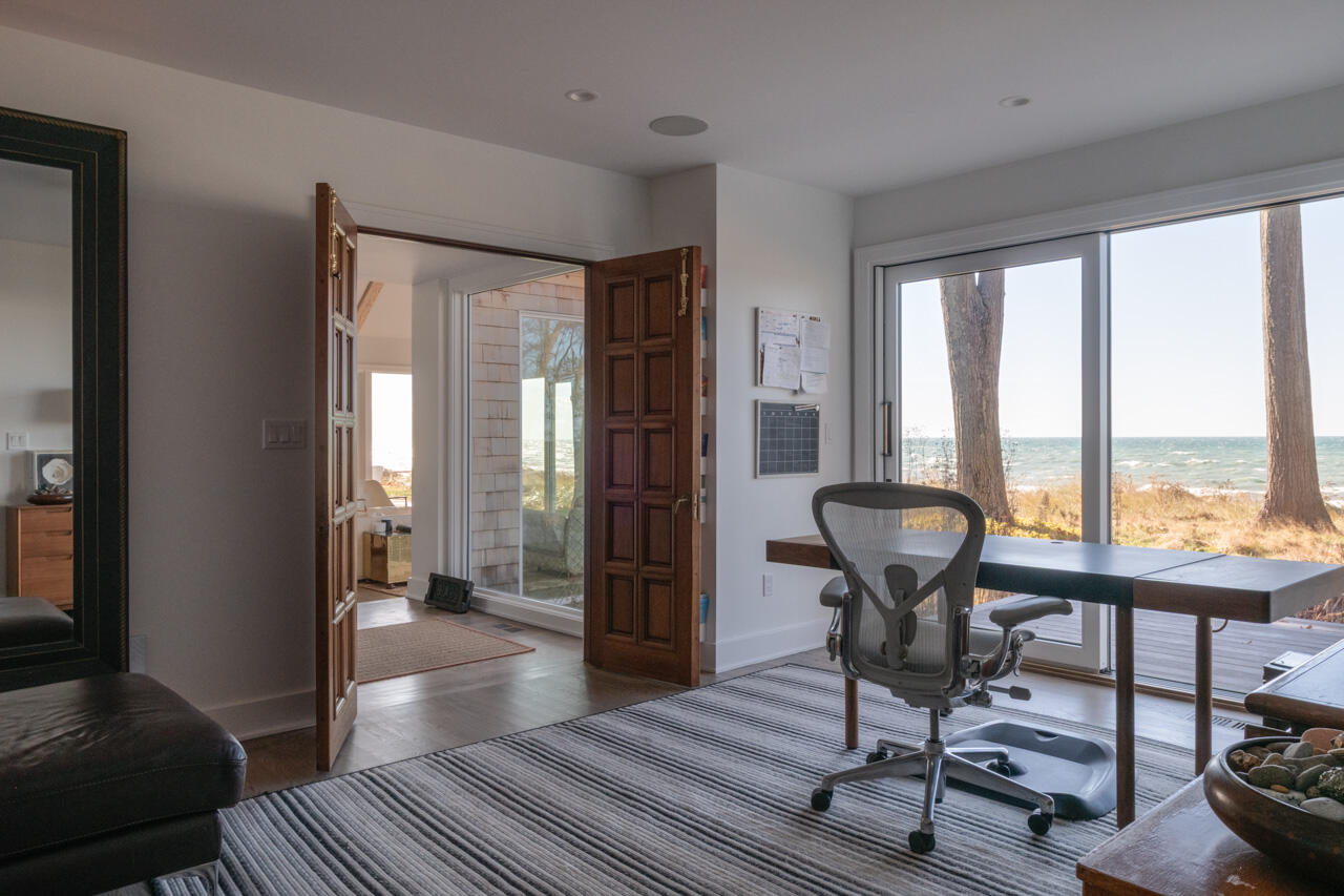 Fennville, Michigan, 49408, United States, 9 Bedrooms Bedrooms, ,10 BathroomsBathrooms,Residential,For Sale,1992421