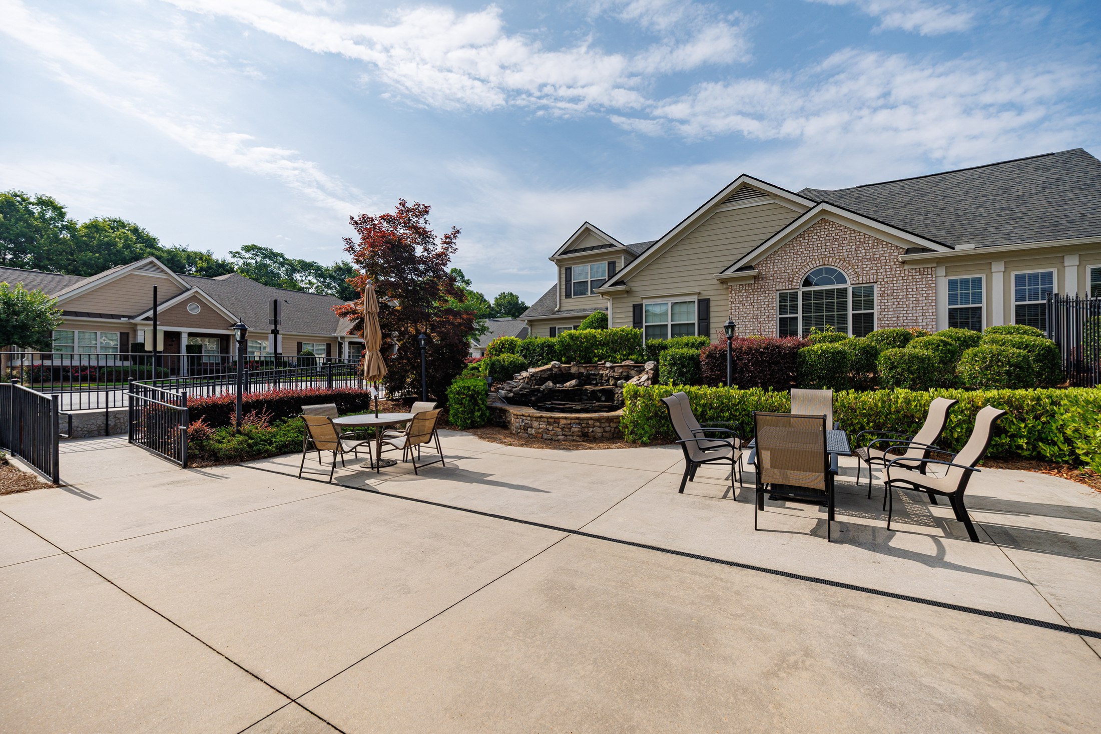  Ranch Condominium in The Orchards of East Cherokee - 物件實景