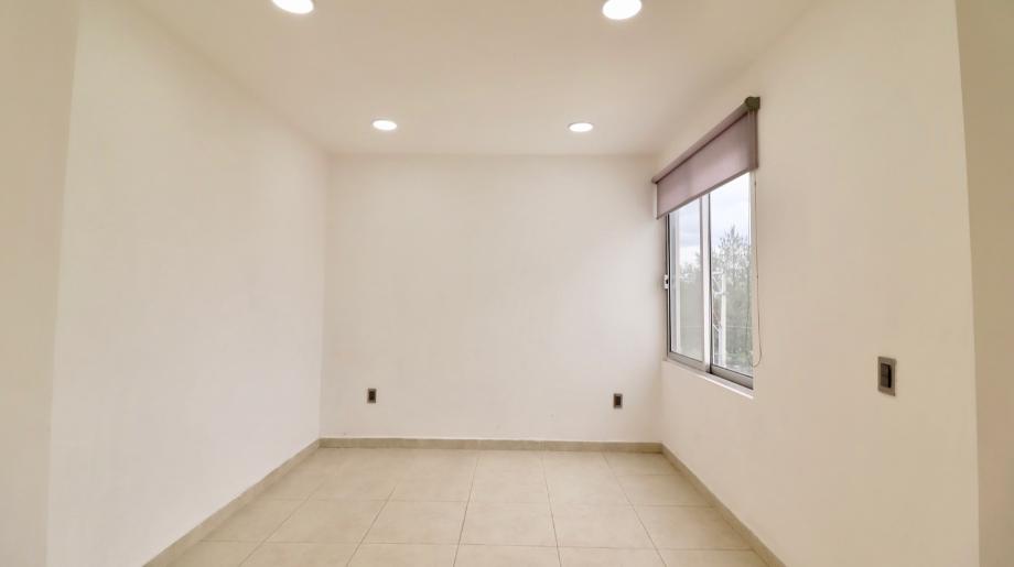 Morelia, Michoacán de Ocampo, 58195, Mexico, 5 Bedrooms Bedrooms, ,4 BathroomsBathrooms,Residential,For Sale,1918405