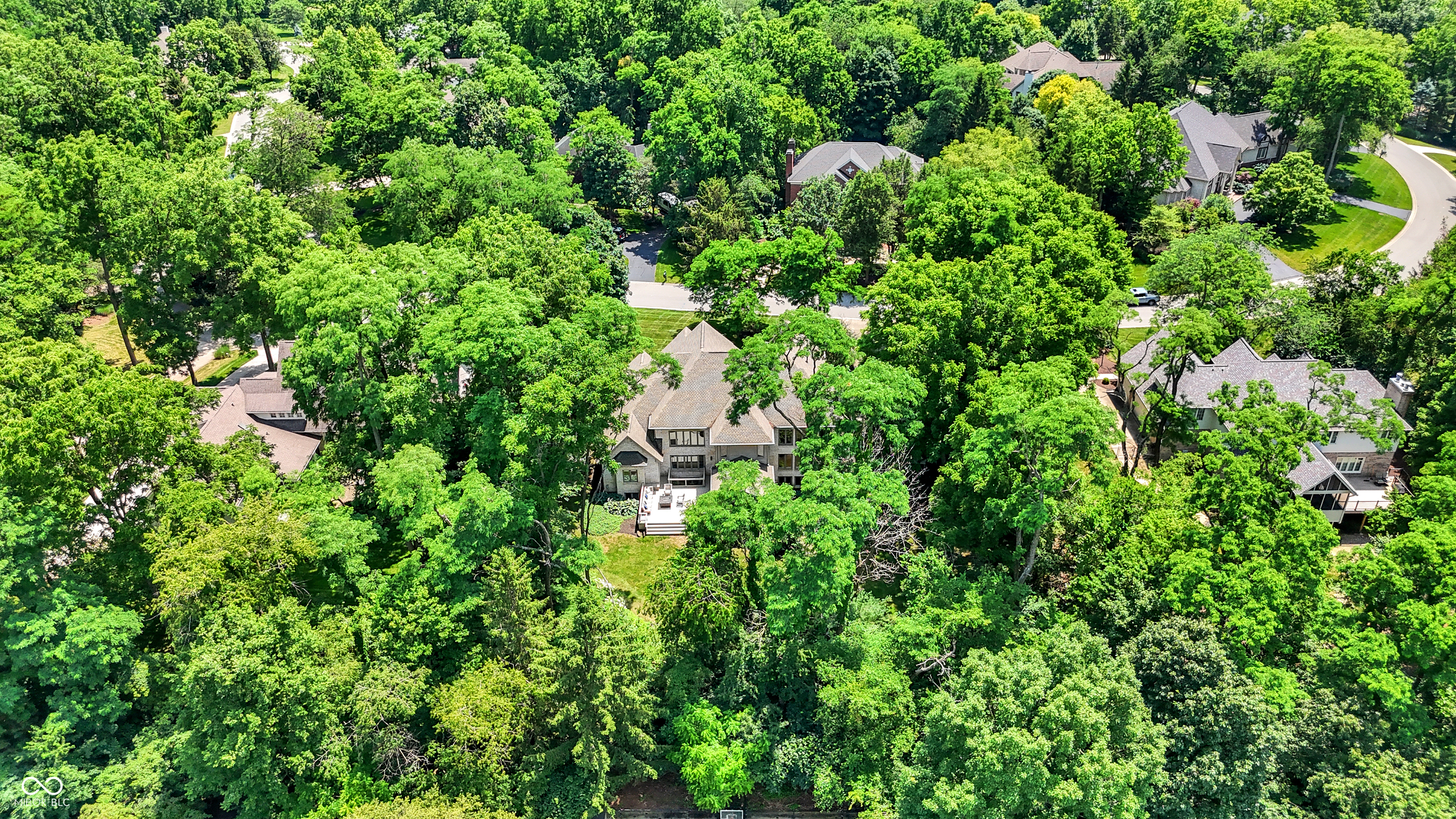 Zionsville, Indiana, 46077, United States, 5 Bedrooms Bedrooms, ,5 BathroomsBathrooms,Residential,For Sale,1978641