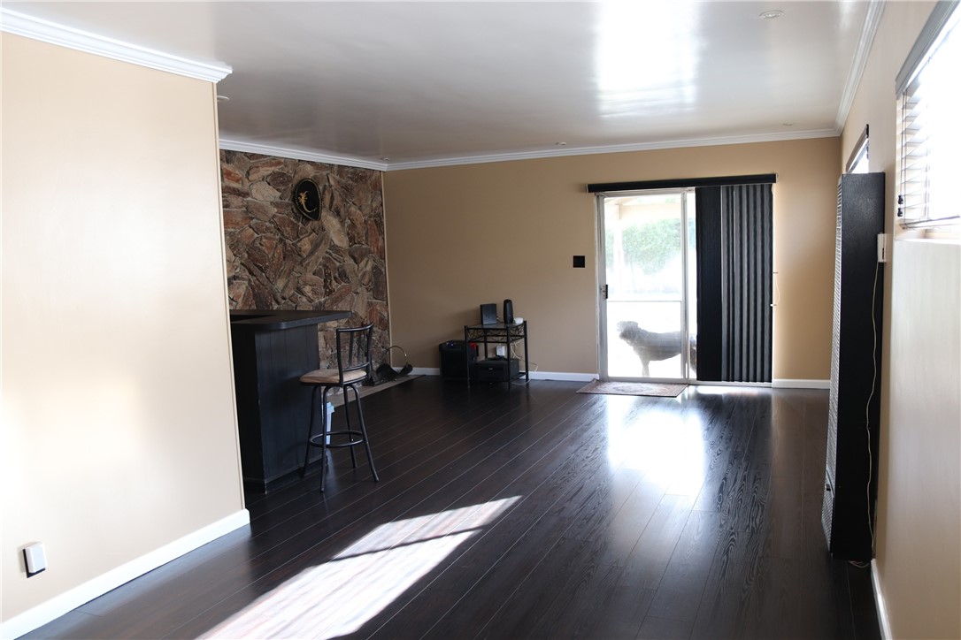 Hawthorne, California, 90250, United States, 3 Bedrooms Bedrooms, ,2 BathroomsBathrooms,Residential,For Sale,1984532