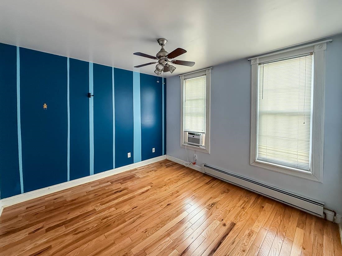 Jersey City, New Jersey, 07307, United States, 4 Bedrooms Bedrooms, ,2 BathroomsBathrooms,Residential,For Sale,1991829