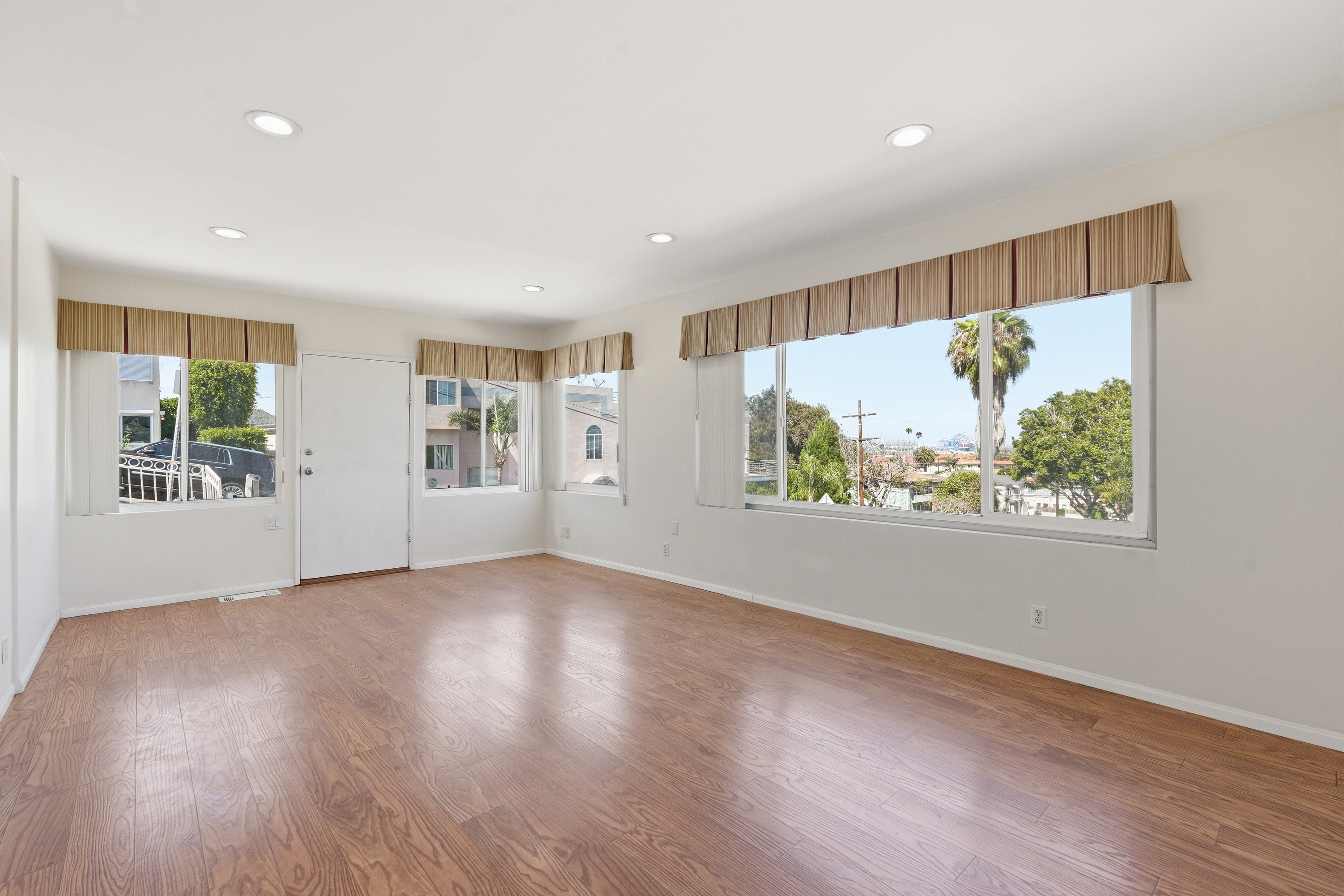  661 West 26th Street, Los Angeles, CA 90731 - 物件實景