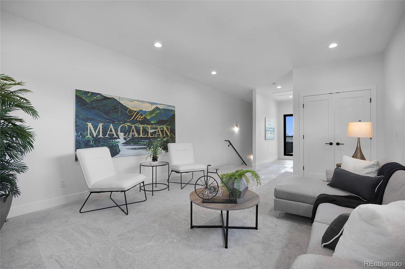 Denver, Colorado, 80214, United States, 3 Bedrooms Bedrooms, ,4 BathroomsBathrooms,Residential,For Sale,1891776