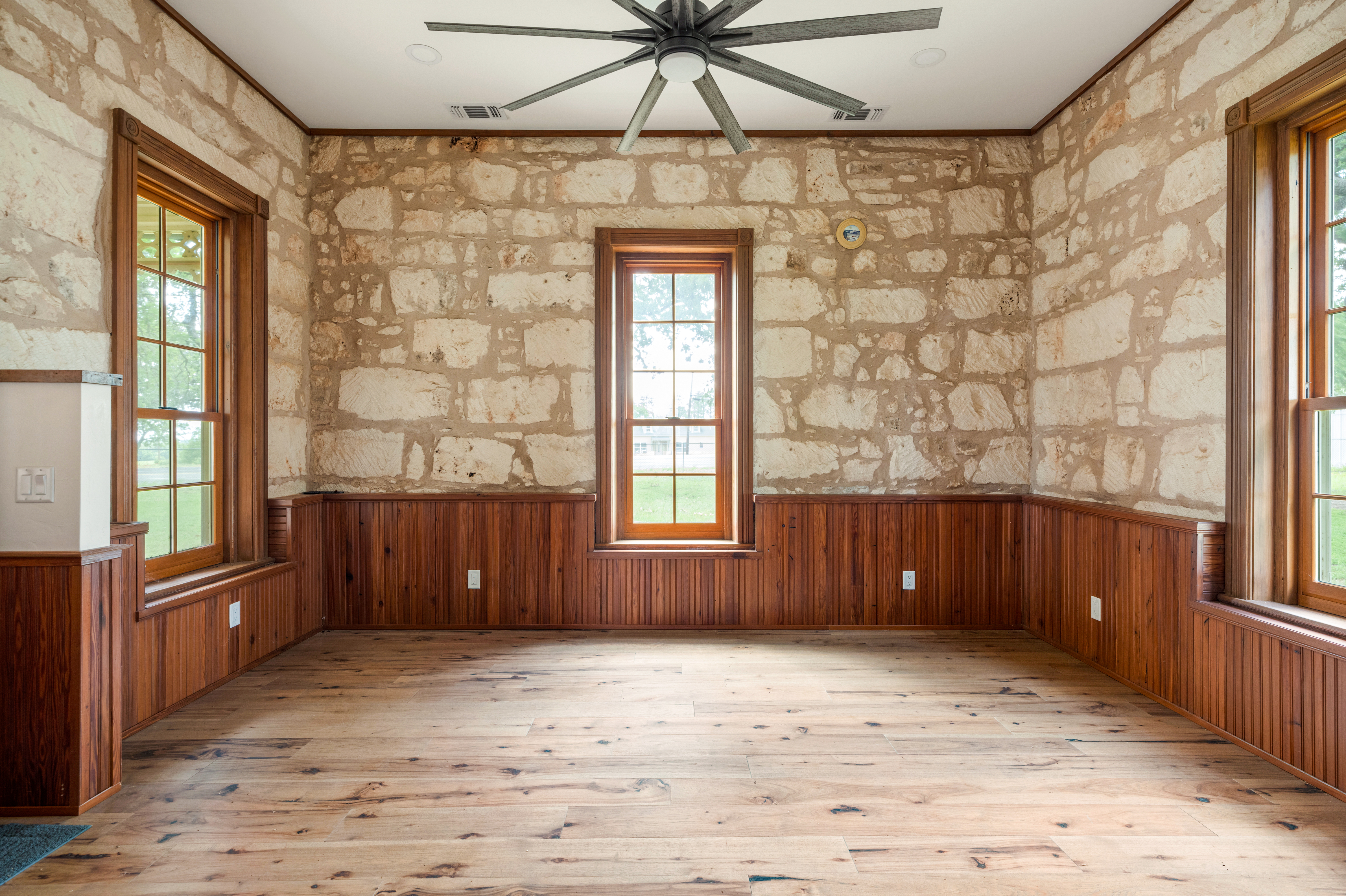 1461 South US Highway 87, Fredericksburg, TX 78624 - 物件實景