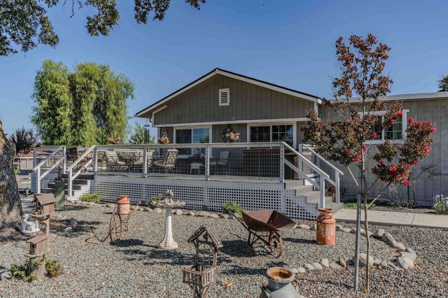 Burson, California, 95225, United States, 2 Bedrooms Bedrooms, ,2 BathroomsBathrooms,Residential,For Sale,1976966