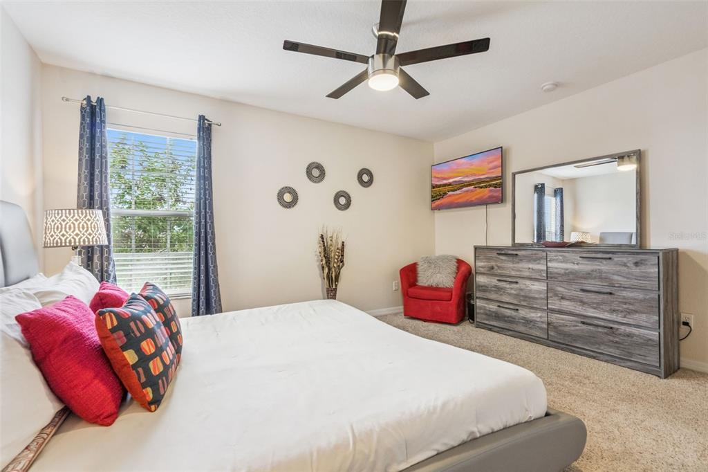 Davenport, Florida, 33897, United States, 5 Bedrooms Bedrooms, ,3 BathroomsBathrooms,Residential,For Sale,1966625