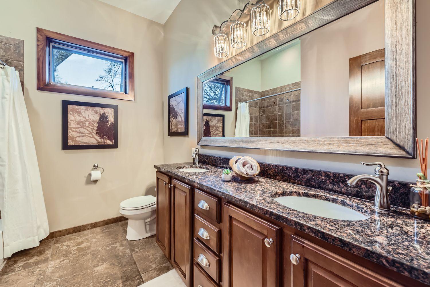 Deephaven, Minnesota, 55331, United States, 5 Bedrooms Bedrooms, ,5 BathroomsBathrooms,Residential,For Sale,1998829