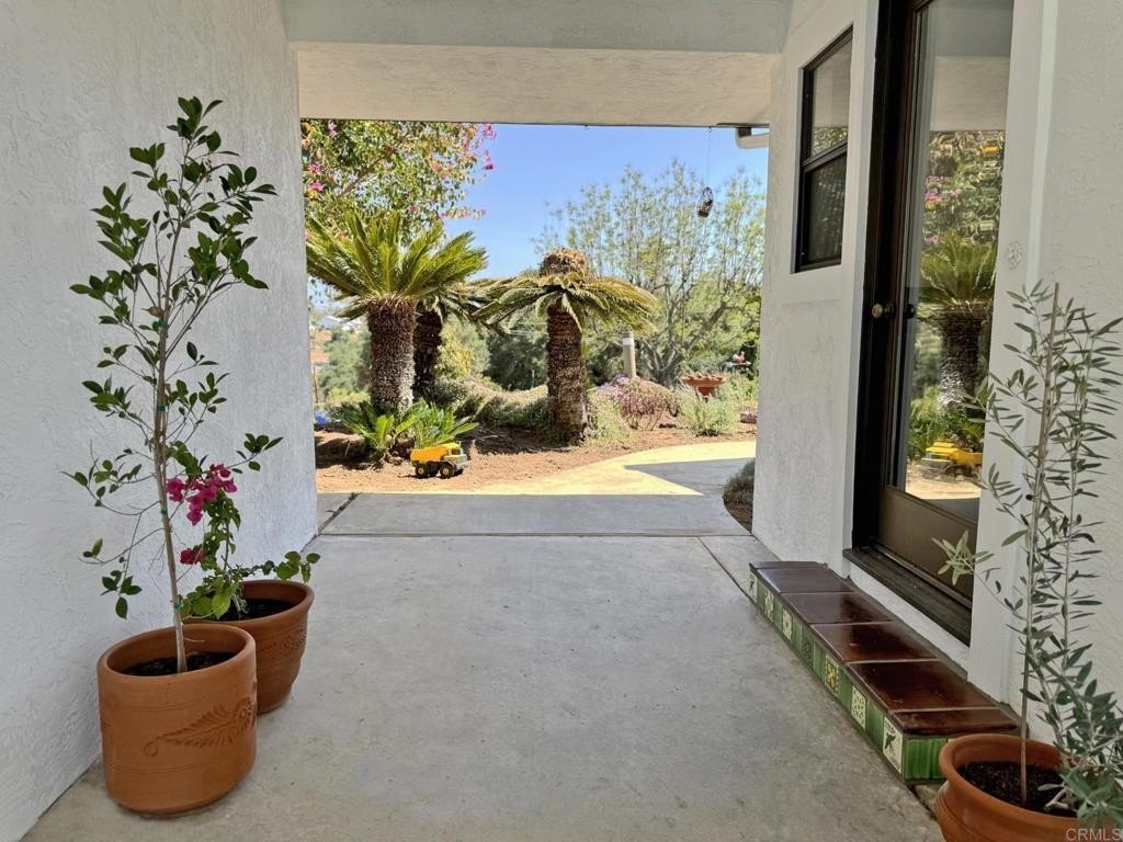 Fallbrook, California, 92028, United States, 3 Bedrooms Bedrooms, ,3 BathroomsBathrooms,Residential,For Sale,1828046