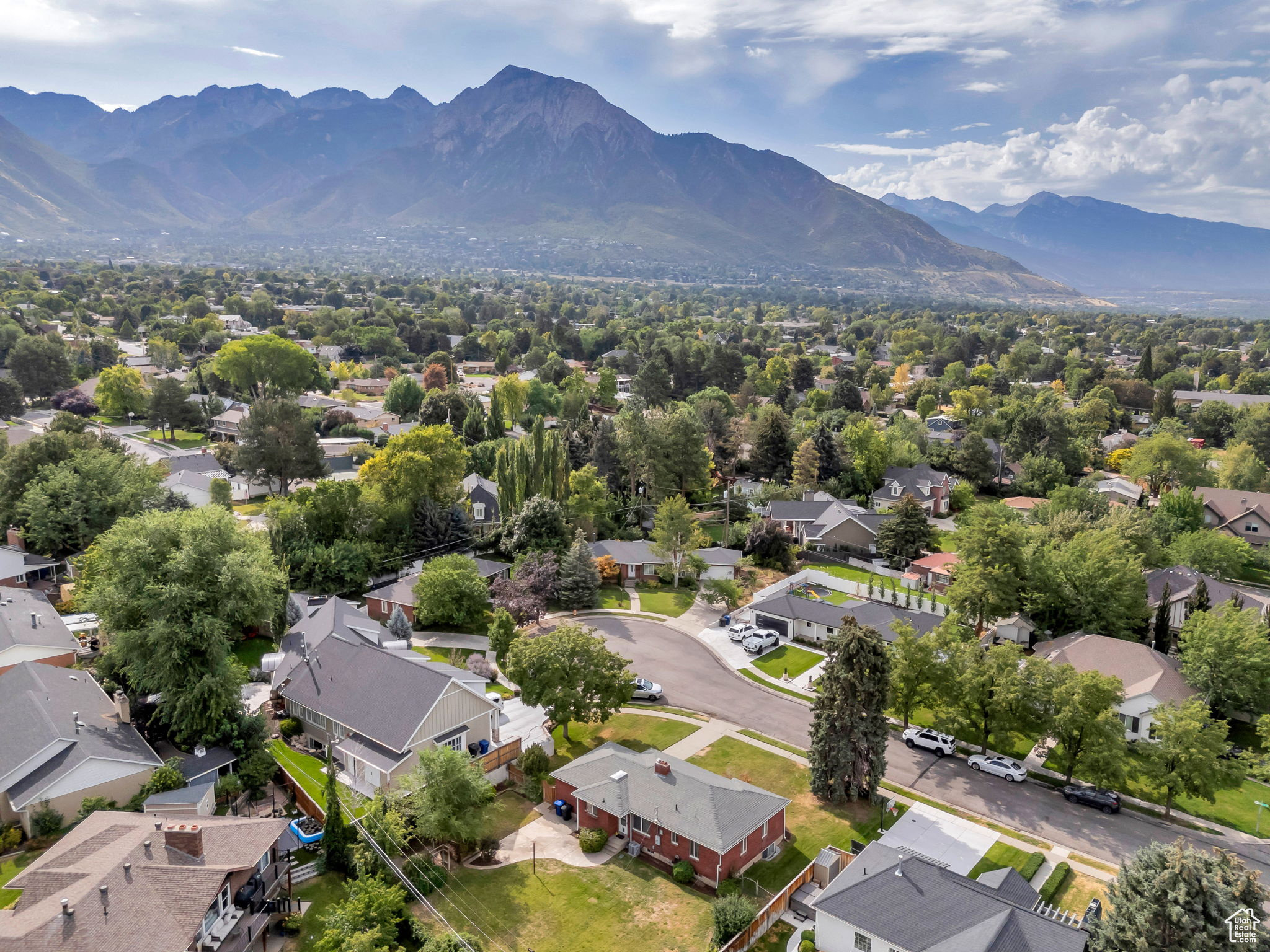 Millcreek, Utah, 84109, United States, 5 Bedrooms Bedrooms, ,1 BathroomBathrooms,Residential,For Sale,1924864