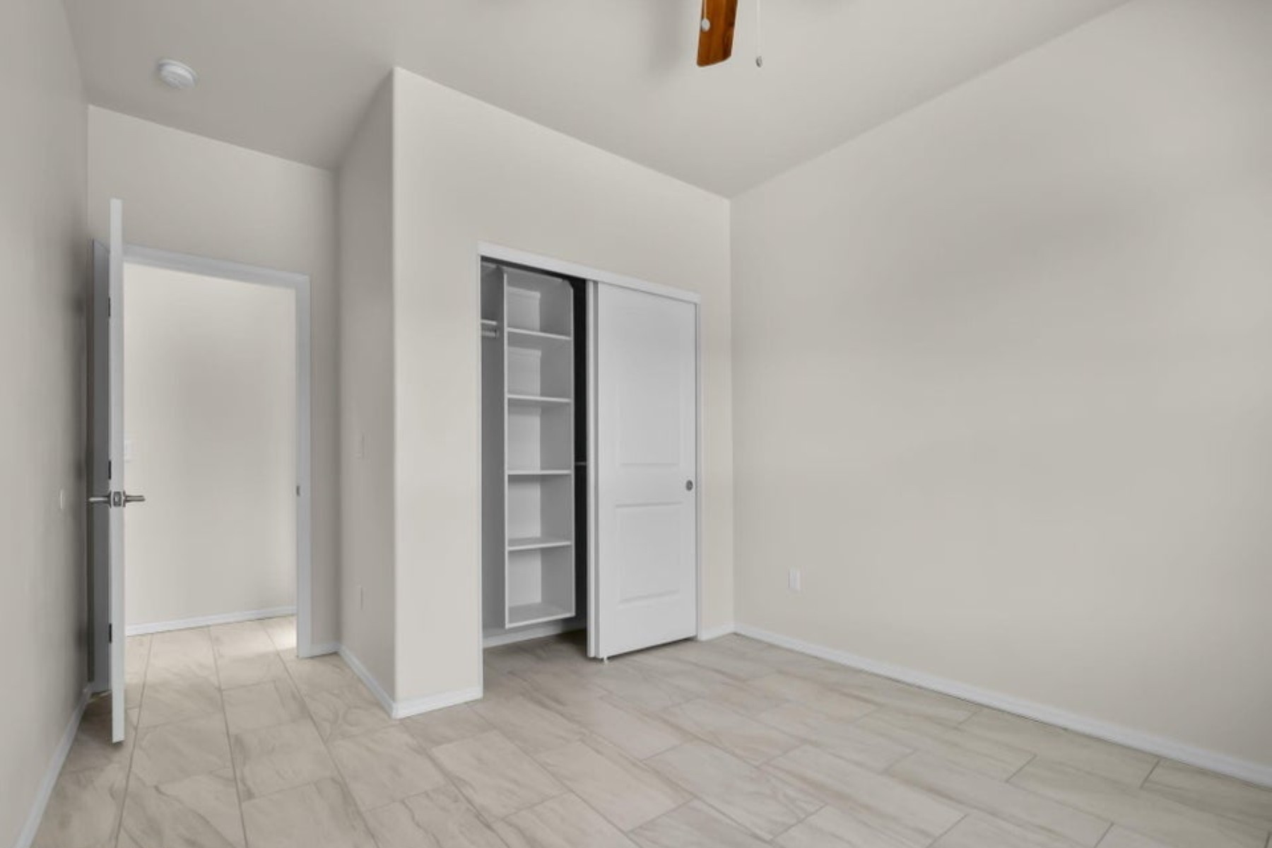  1605 Golden Gate Way¦Nogales, AZ - 物件實景
