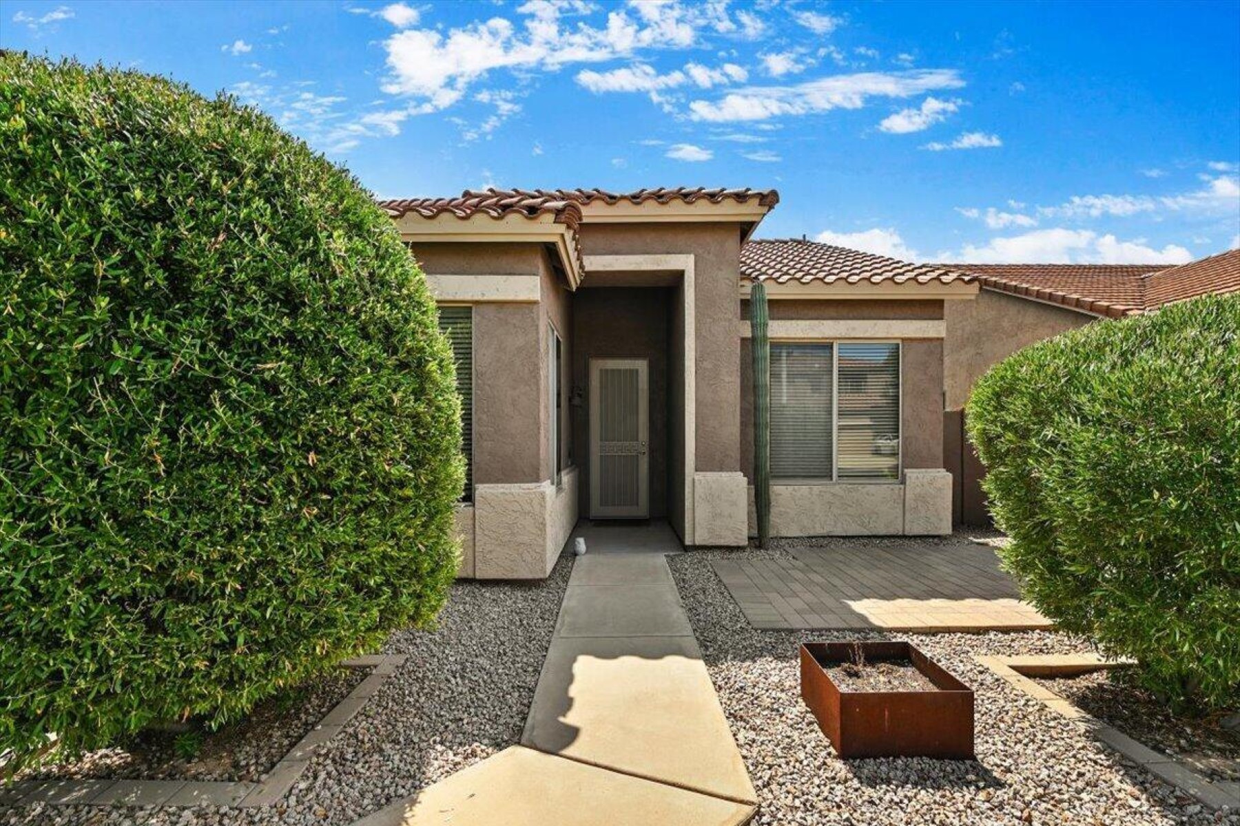  5421 W Mercury Way¦Chandler, AZ - 物件實景