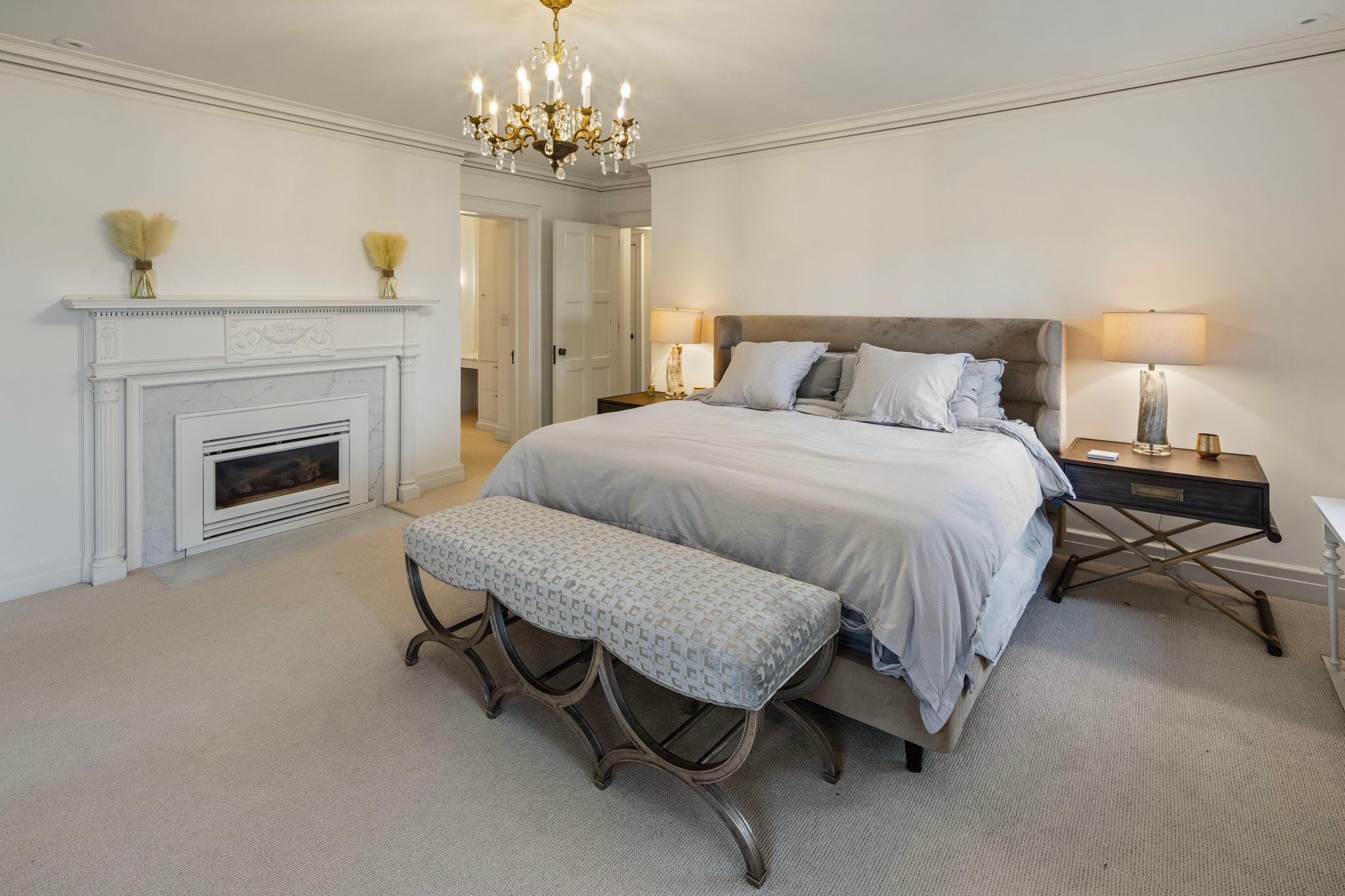 Minneapolis, Minnesota, 55416, United States, 5 Bedrooms Bedrooms, ,4 BathroomsBathrooms,Residential,For Sale,1907666