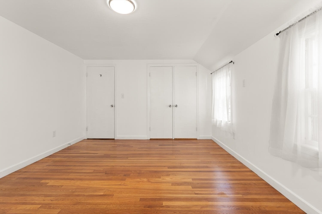 Norwood, Massachusetts, 02062, United States, 3 Bedrooms Bedrooms, ,1 BathroomBathrooms,Residential,For Sale,1987874