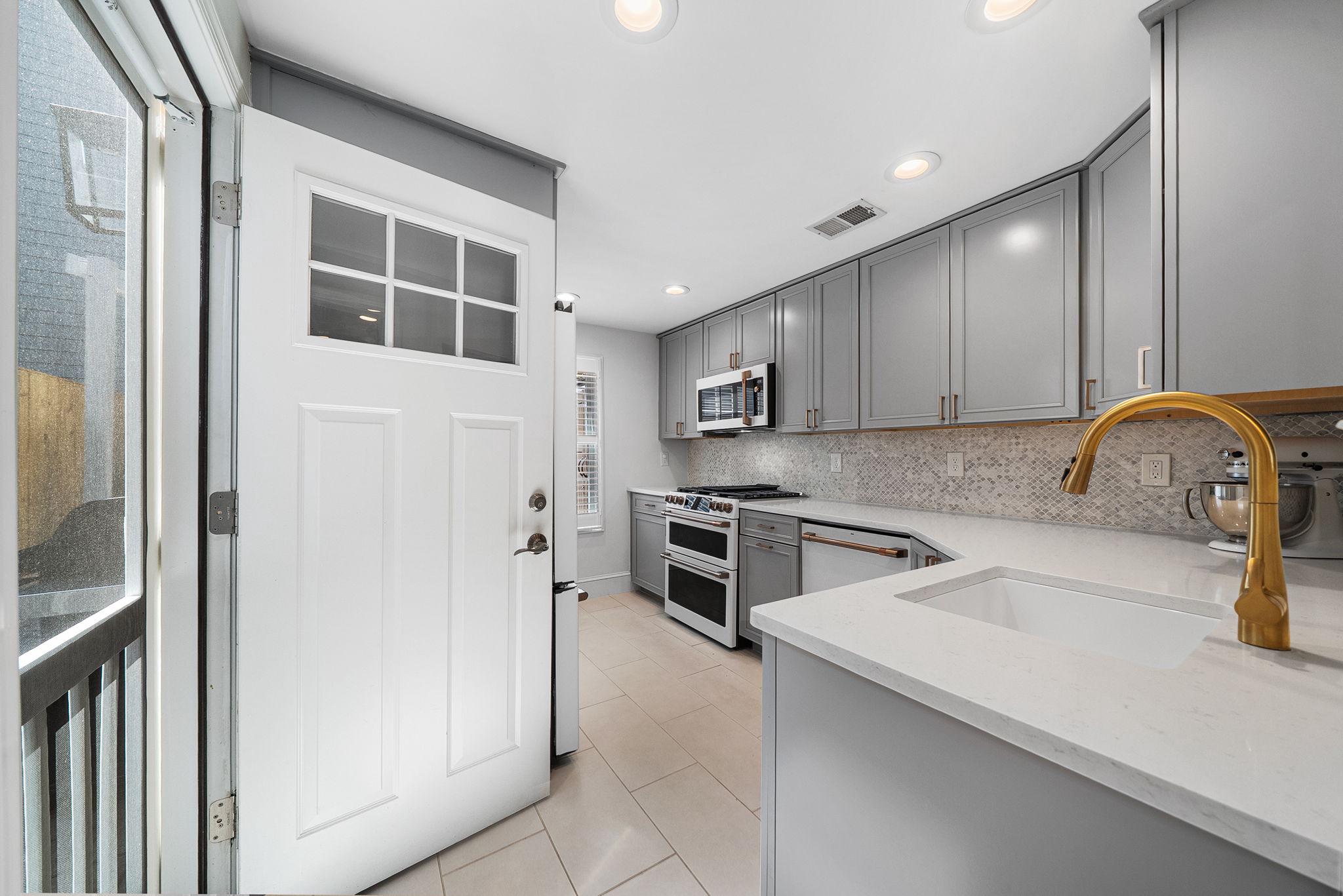  306 N Patrick Street, Alexandria, VA, 22314 - 物件實景