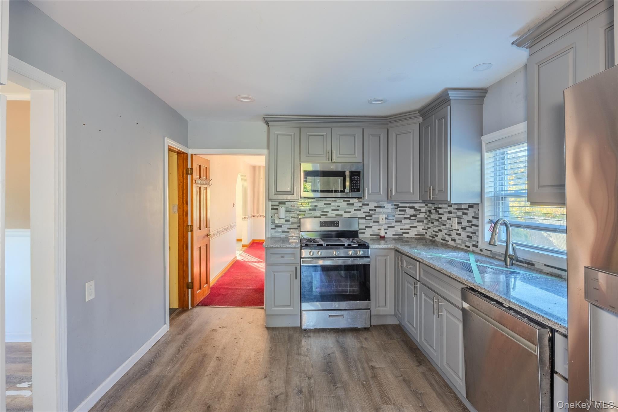 Islip Terrace, New York, 11752, United States, 3 Bedrooms Bedrooms, ,2 BathroomsBathrooms,Residential,For Sale,2006147