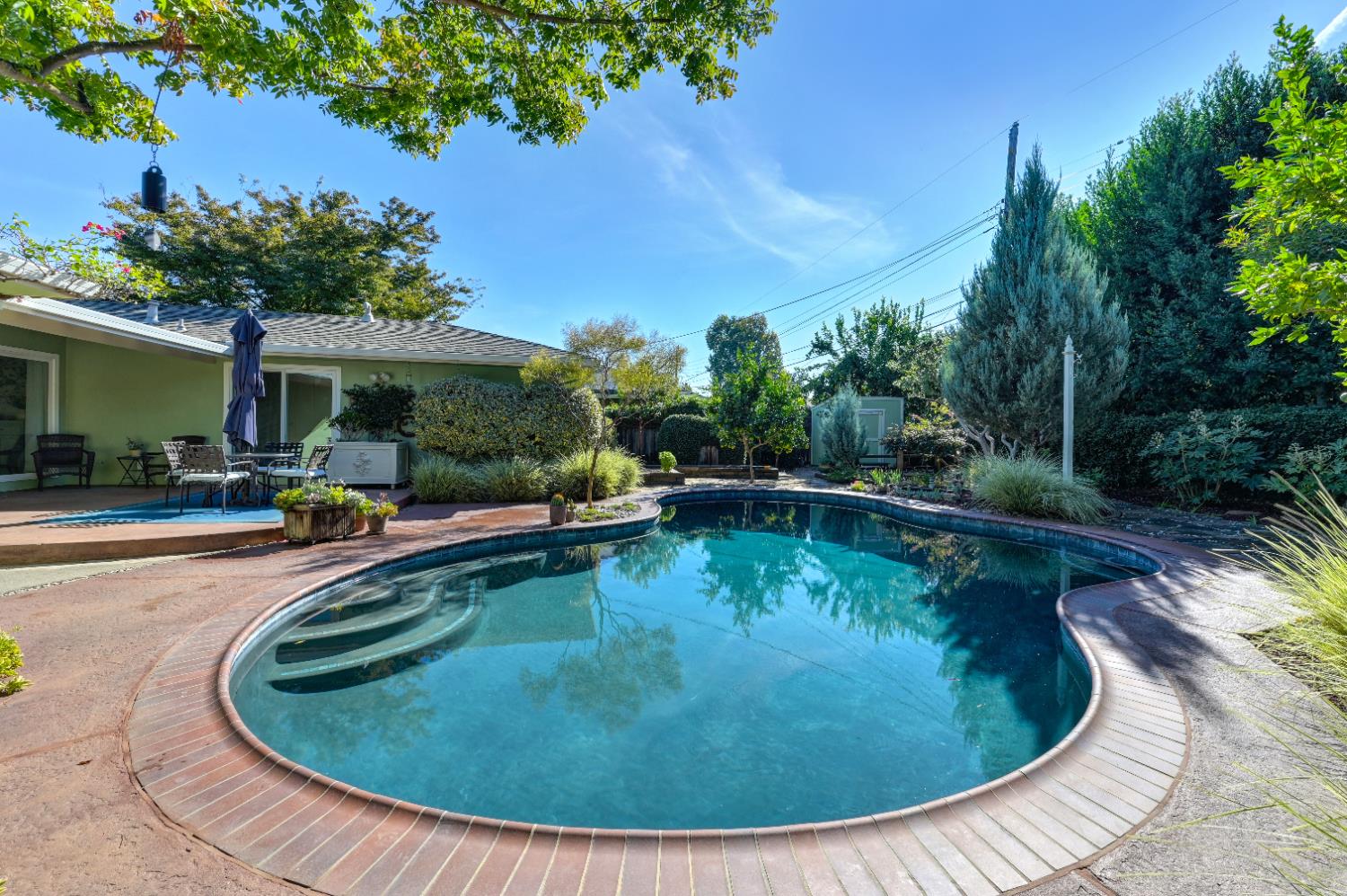 Sacramento, California, 95819, United States, 3 Bedrooms Bedrooms, ,2 BathroomsBathrooms,Residential,For Sale,1987598