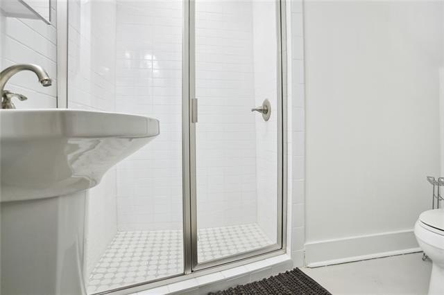 New Orleans, Louisiana, 70124, United States, 3 Bedrooms Bedrooms, ,3 BathroomsBathrooms,Residential,For Sale,1938045