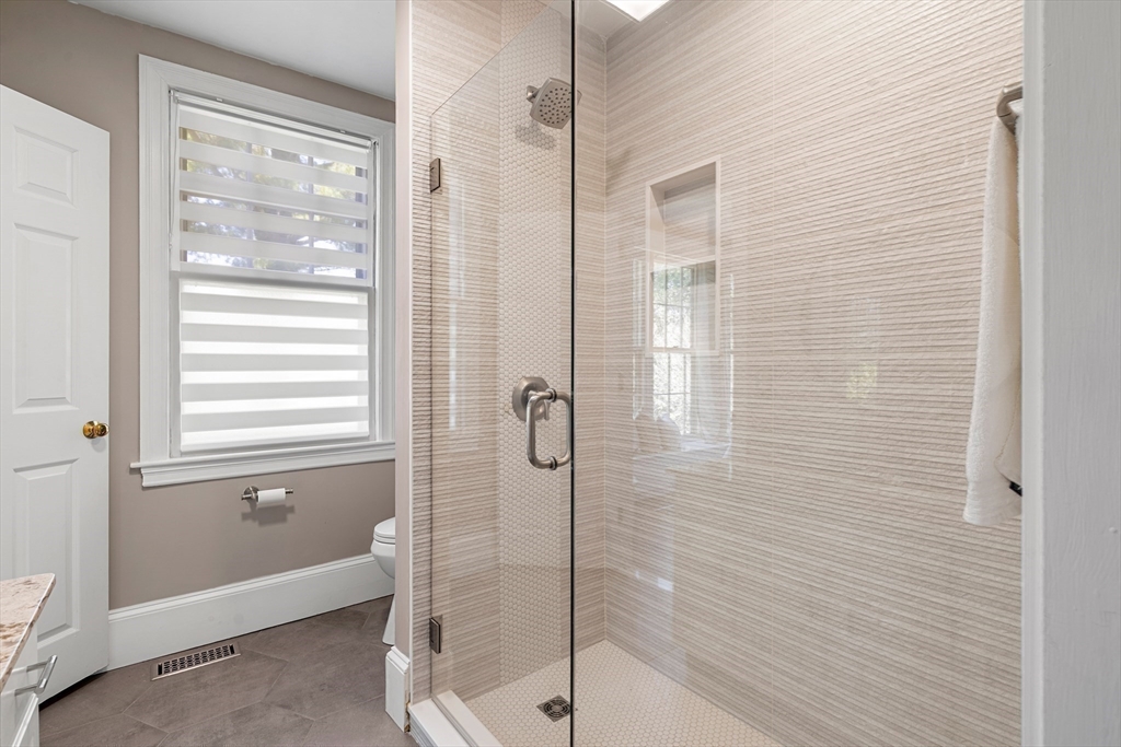 Lexington, Massachusetts, 02421, United States, 4 Bedrooms Bedrooms, ,3 BathroomsBathrooms,Residential,For Sale,1991993