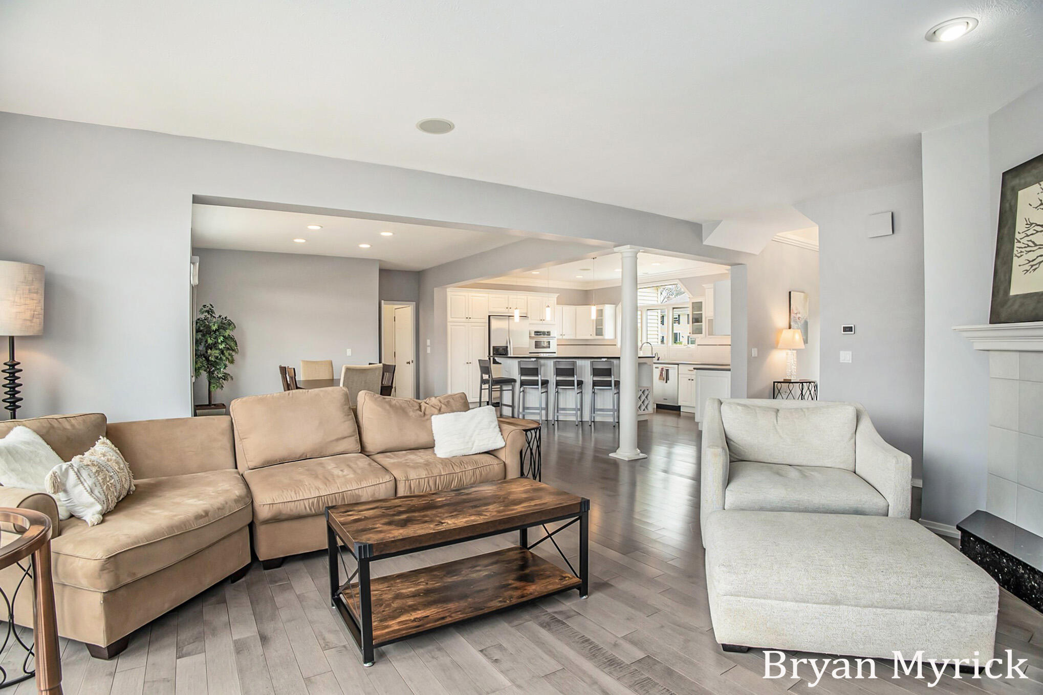 Holland, Michigan, 49424, United States, 4 Bedrooms Bedrooms, ,4 BathroomsBathrooms,Residential,For Sale,1838829