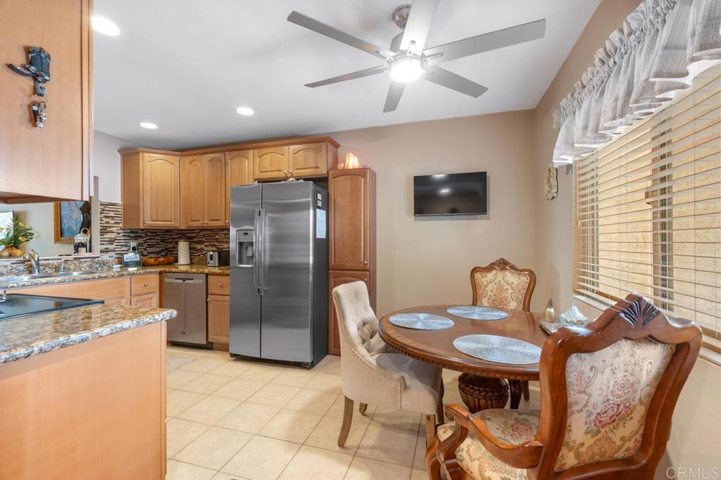 La Mesa, California, 91942, United States, 2 Bedrooms Bedrooms, ,2 BathroomsBathrooms,Residential,For Sale,1903555