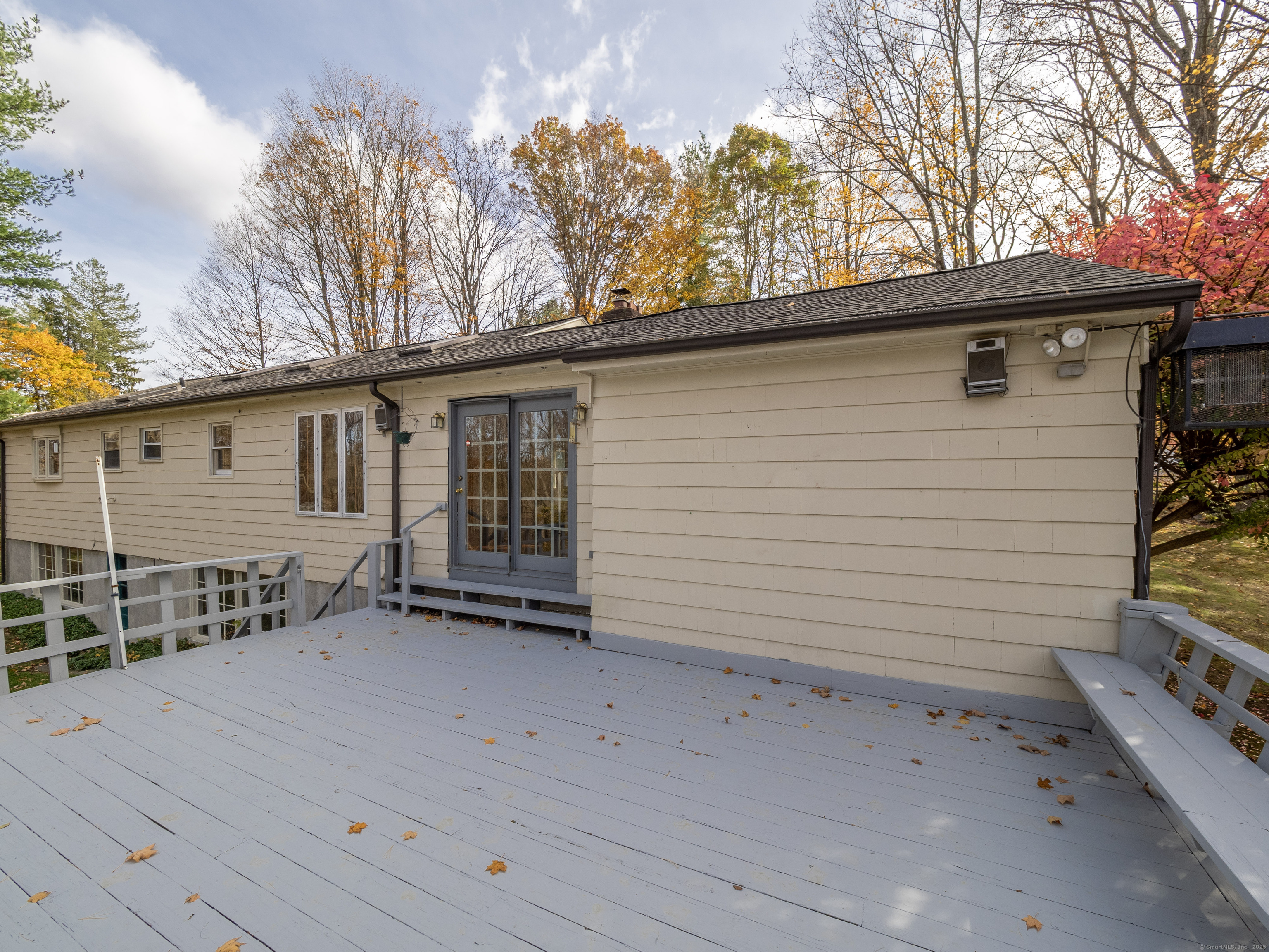 Ridgefield, Connecticut, 06877, United States, 4 Bedrooms Bedrooms, ,2 BathroomsBathrooms,Residential,For Sale,1989394