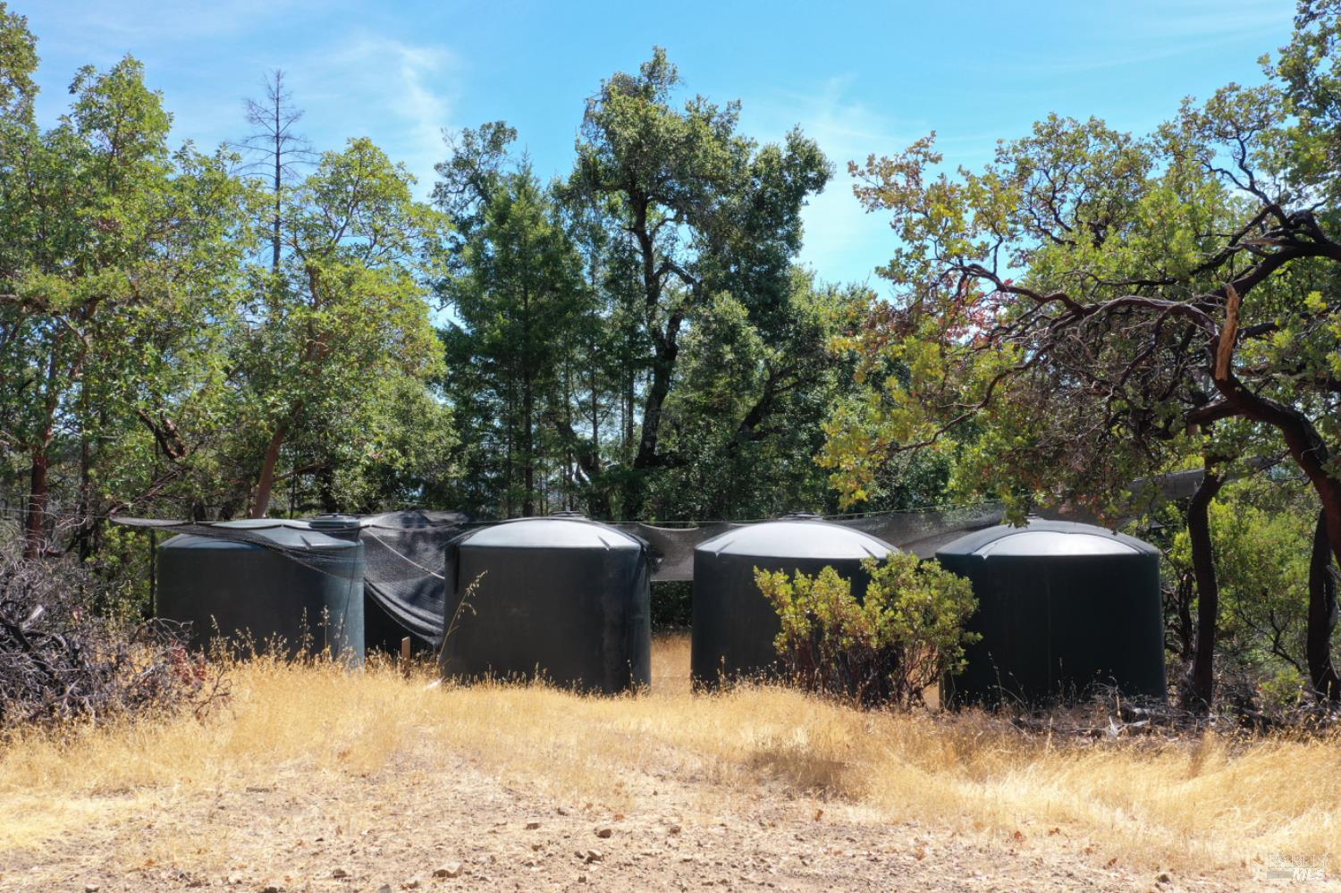 Cloverdale, California, 95425, United States, 3 Bedrooms Bedrooms, ,4 BathroomsBathrooms,Residential,For Sale,1941601