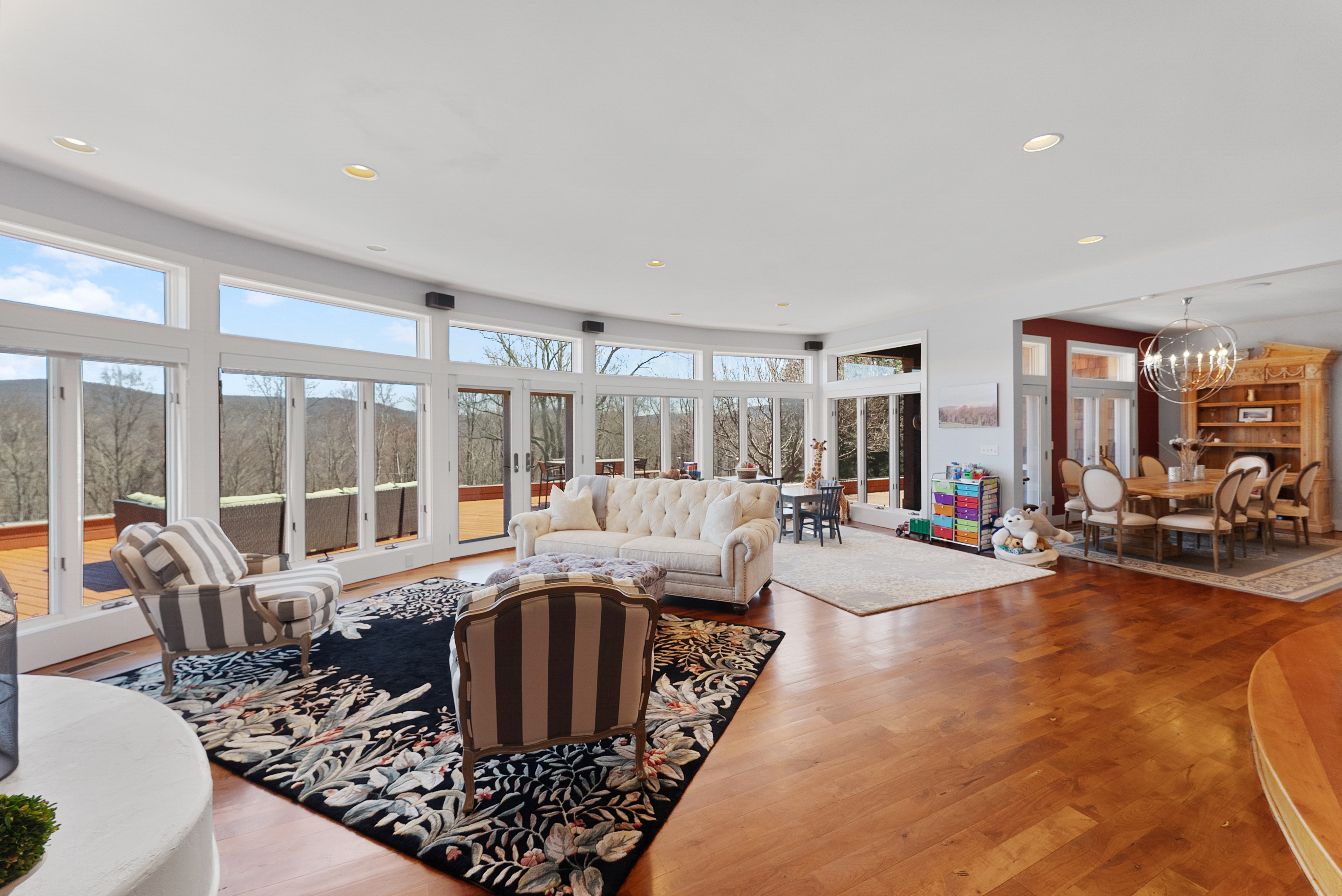  14 Straight Road - 物件實景