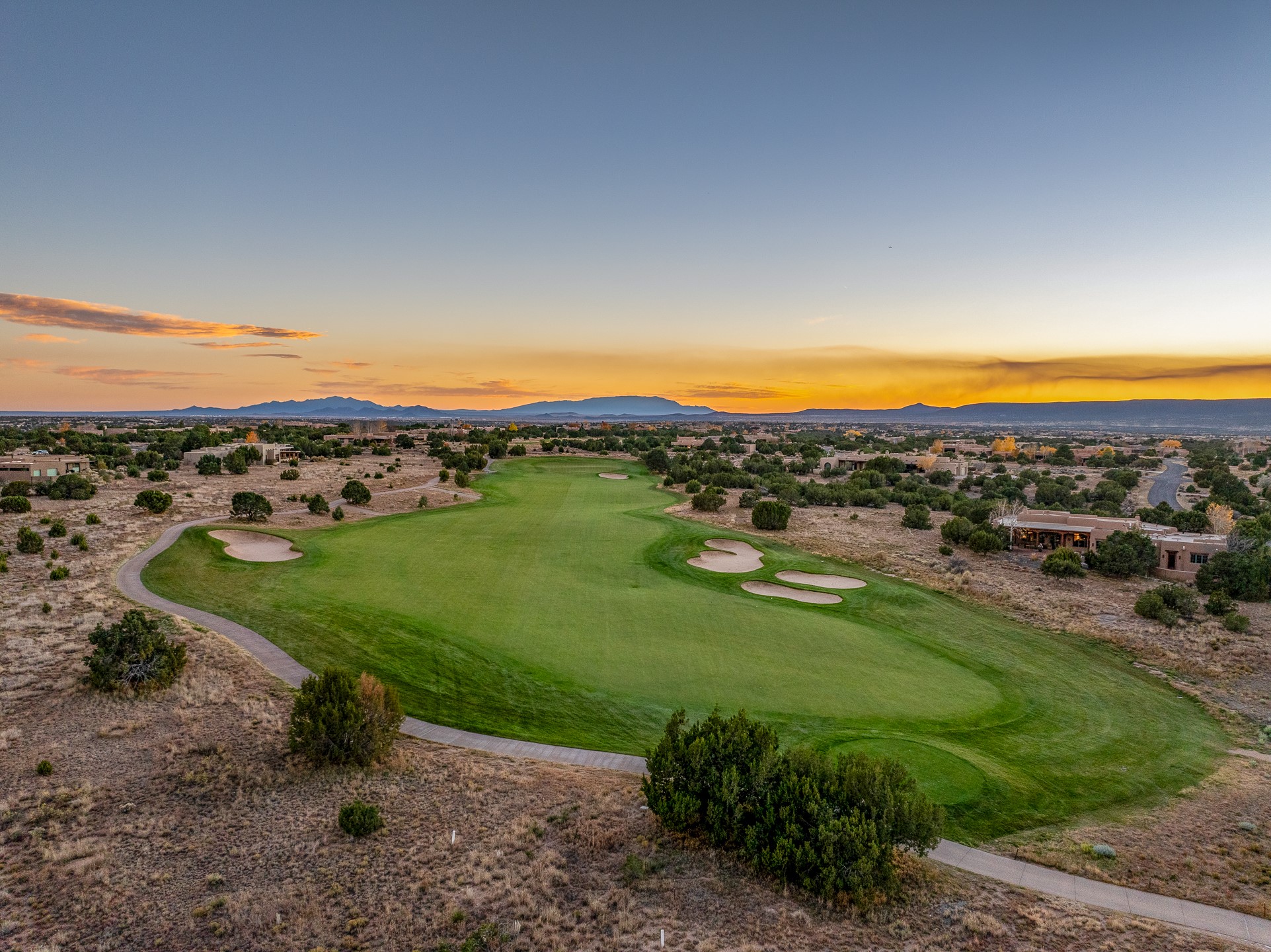  26 Bishops Dome Road - 物件實景