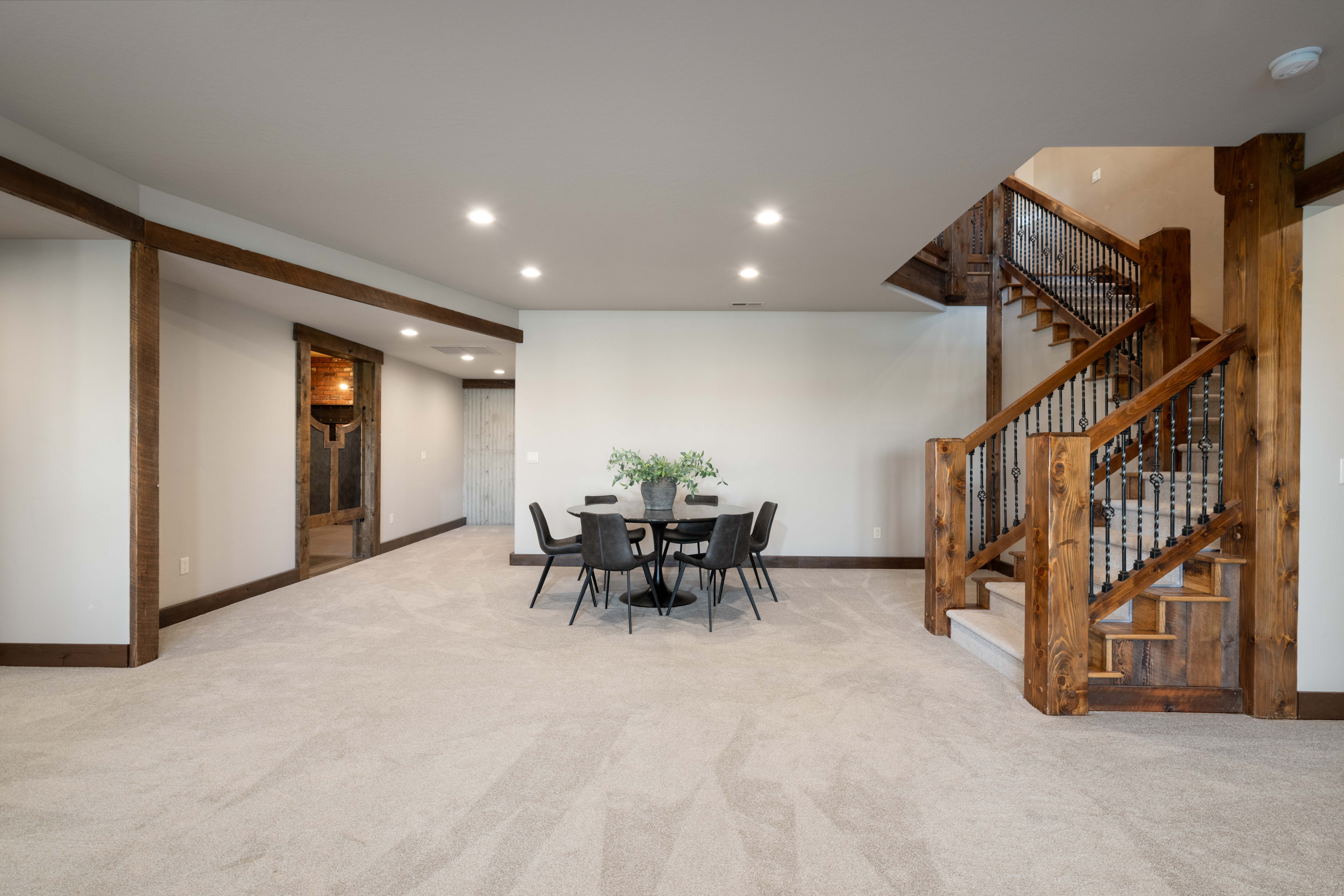  Views 6 Car Garage, Luxury Estate on 4 acres. - 物件實景