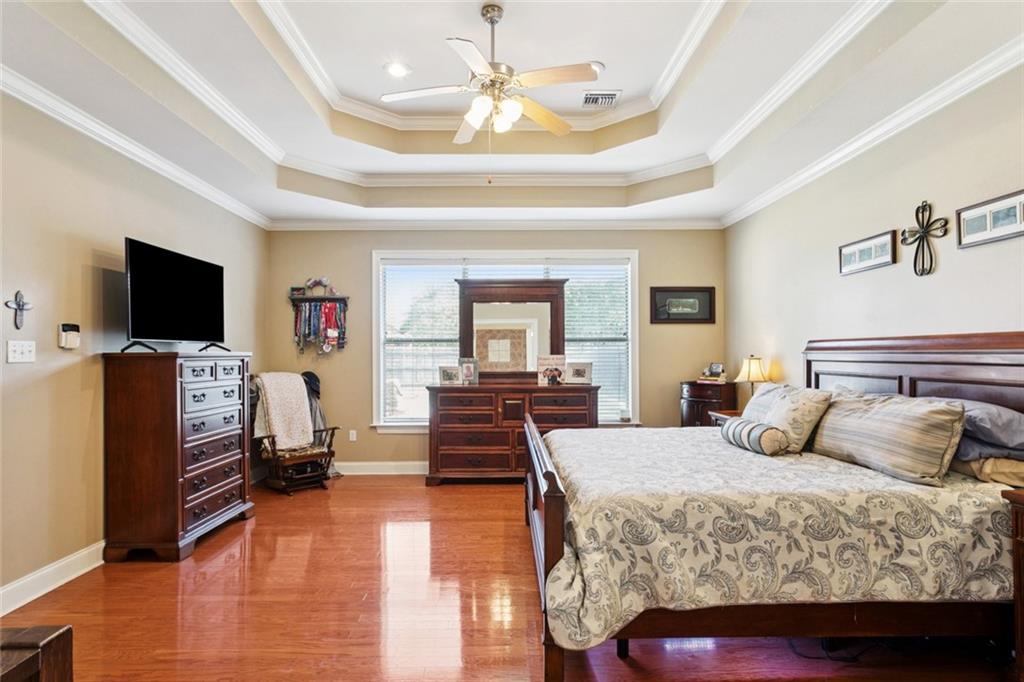 Harvey, Louisiana, 70058, United States, 4 Bedrooms Bedrooms, ,4 BathroomsBathrooms,Residential,For Sale,1919980