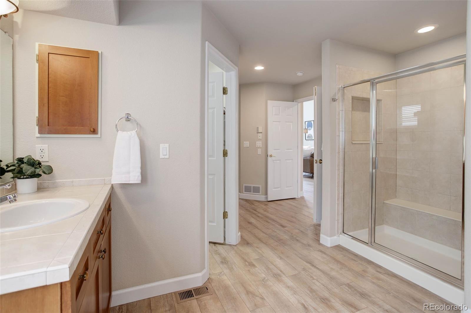 Broomfield, Colorado, 80023, United States, 5 Bedrooms Bedrooms, ,5 BathroomsBathrooms,Residential,For Sale,1846852