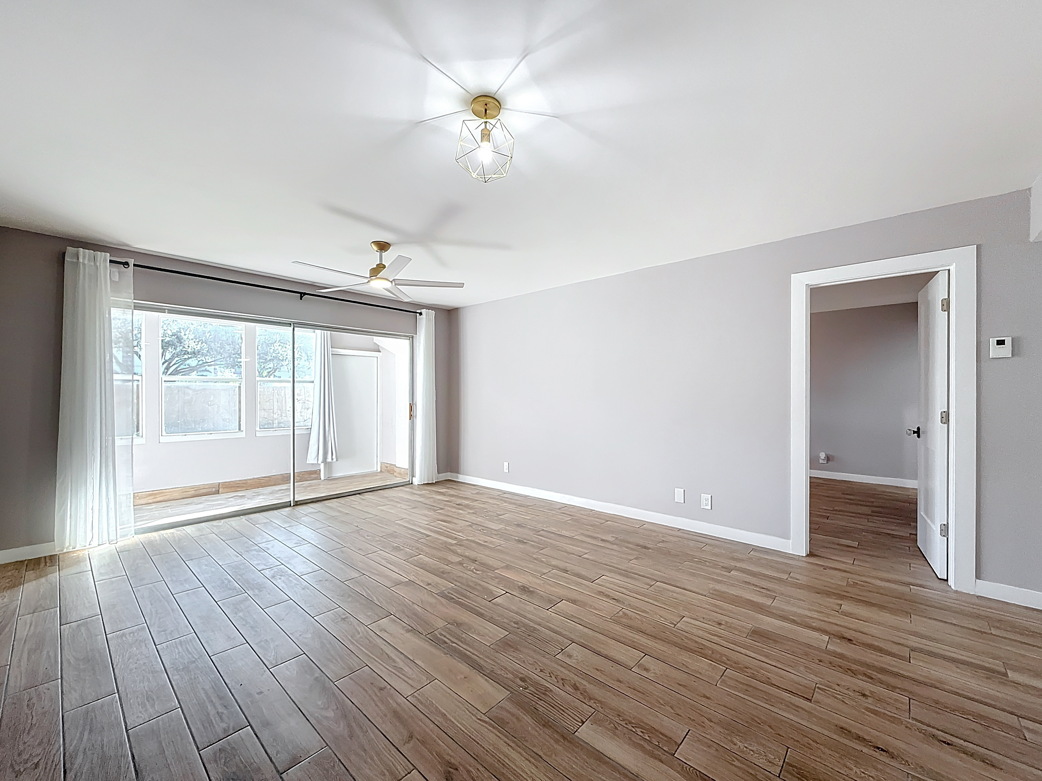  8818 W Mcnab Road, Tamarac, FL, 33321 - 物件實景