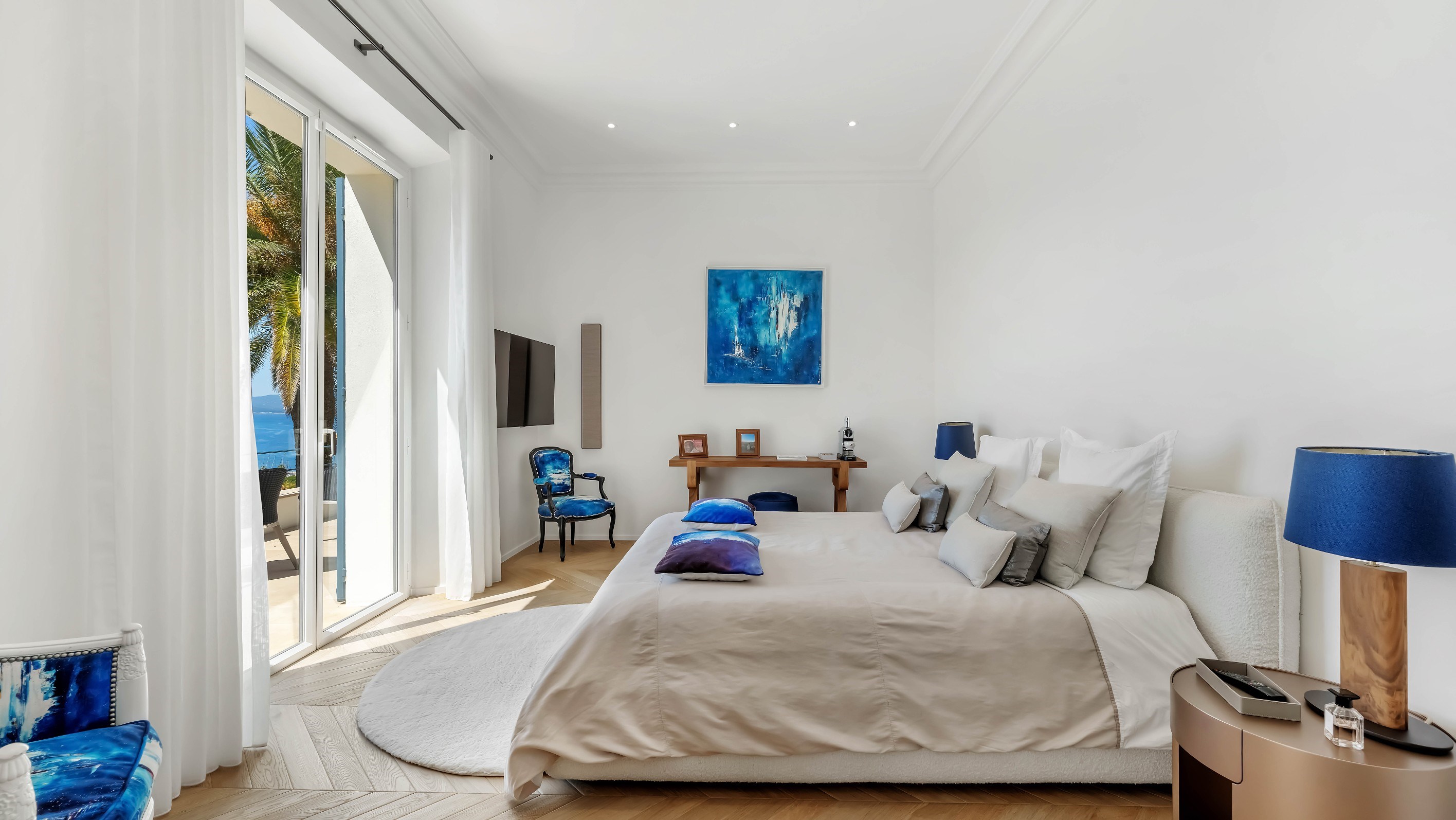  Luxury villa with panoramic Saint-Tropez views for sale in Sainte-Maxime - 物件實景