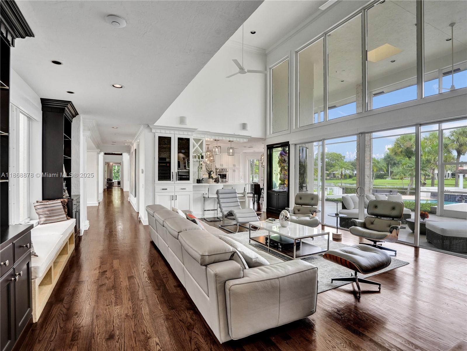 Weston, Florida, 33331, United States, 5 Bedrooms Bedrooms, ,8 BathroomsBathrooms,Residential,For Sale,1949778