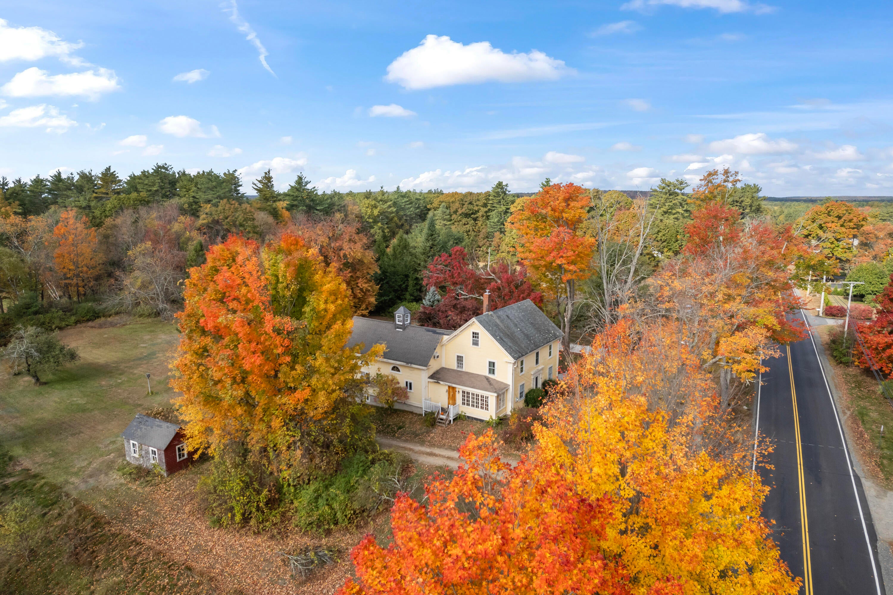 North Berwick, Maine, 03906, United States, 4 Bedrooms Bedrooms, ,2 BathroomsBathrooms,Residential,For Sale,1921414