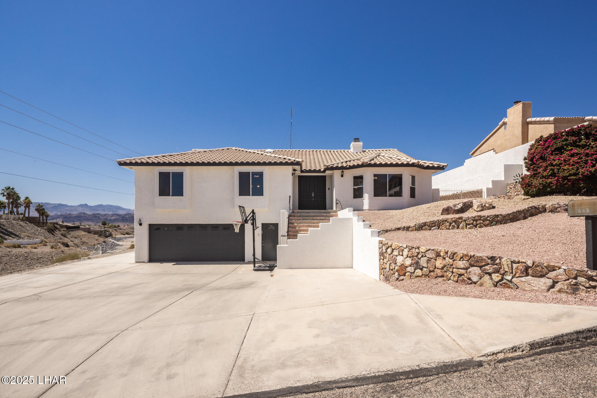 Lake Havasu City, Arizona, 86406, United States, 5 Bedrooms Bedrooms, ,4 BathroomsBathrooms,Residential,For Sale,1766464