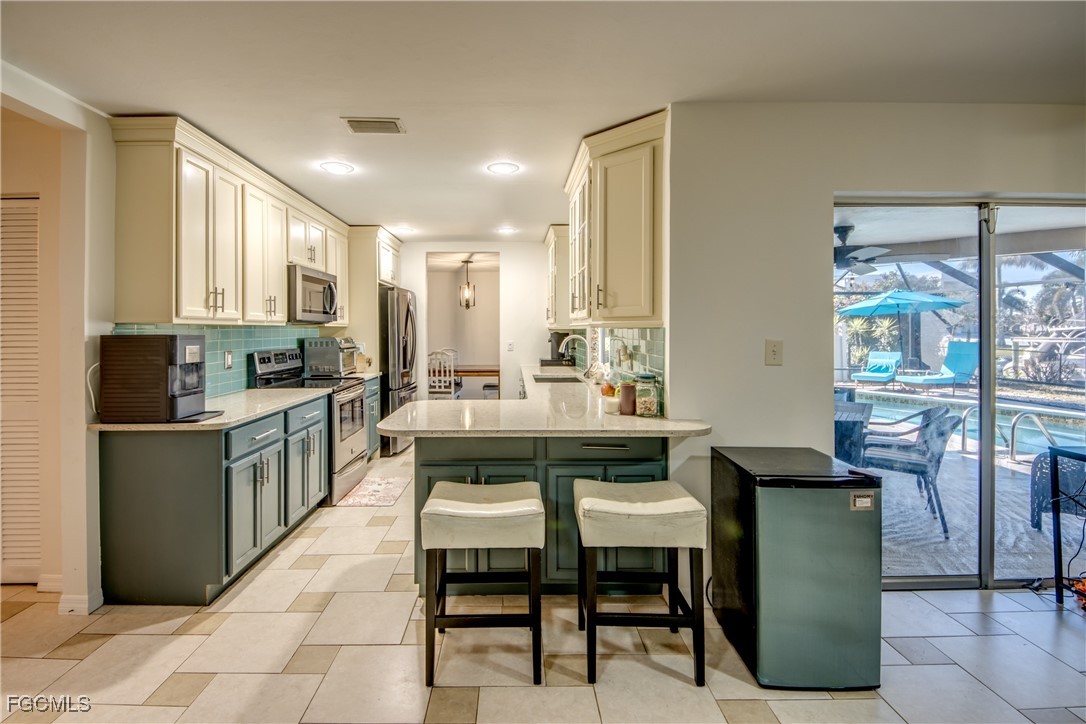 Cape Coral, Florida, 33904, United States, 3 Bedrooms Bedrooms, ,2 BathroomsBathrooms,Residential,For Sale,2007467