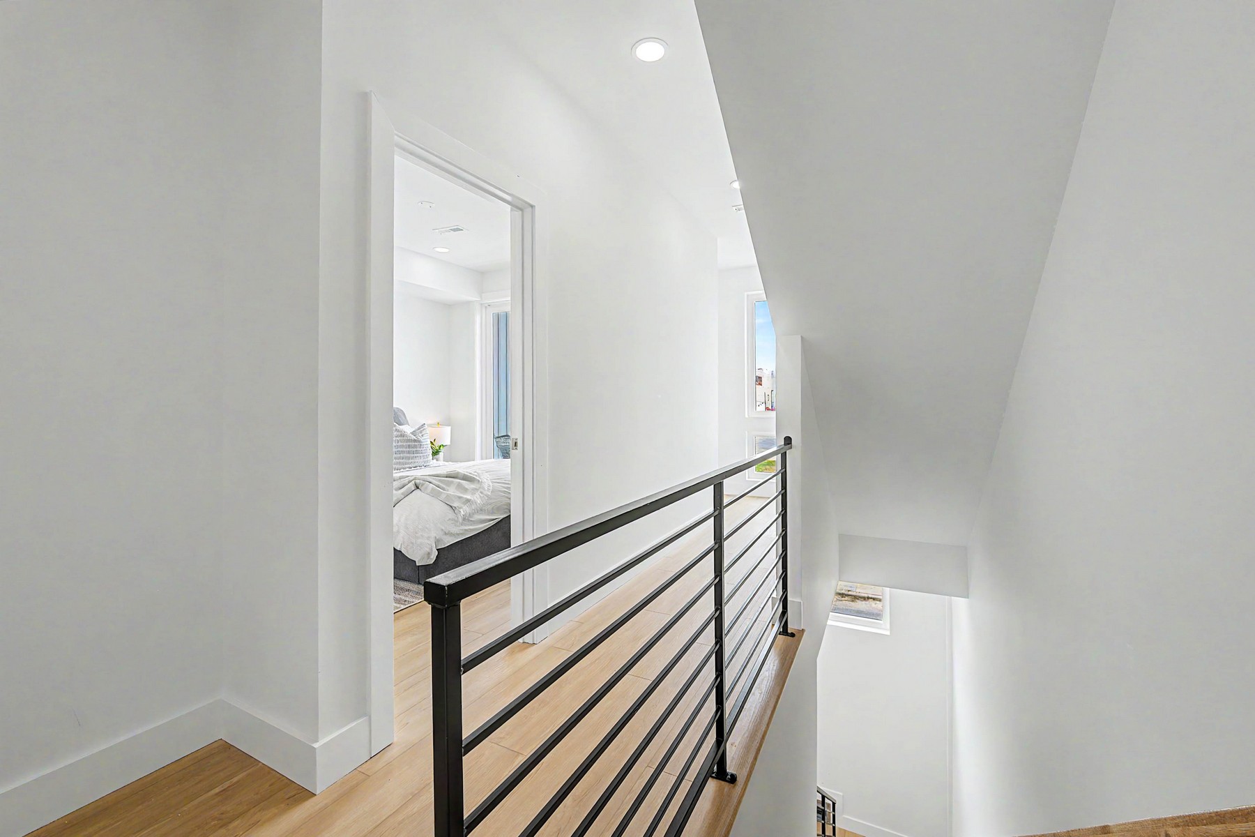  101 B Westminster Avenue - 物件實景