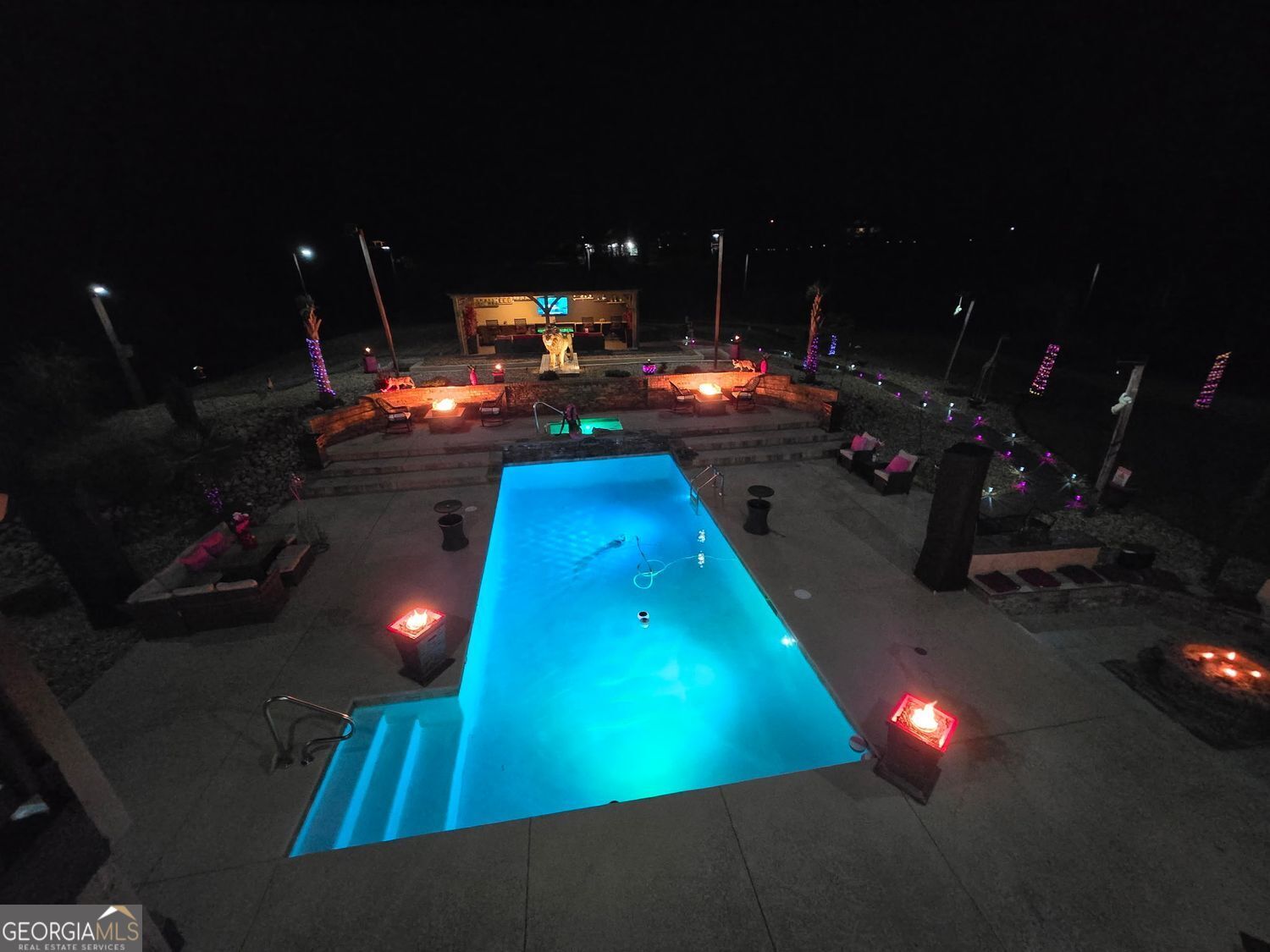 McDonough, Georgia, 30252, United States, 4 Bedrooms Bedrooms, ,5 BathroomsBathrooms,Residential,For Sale,2006610