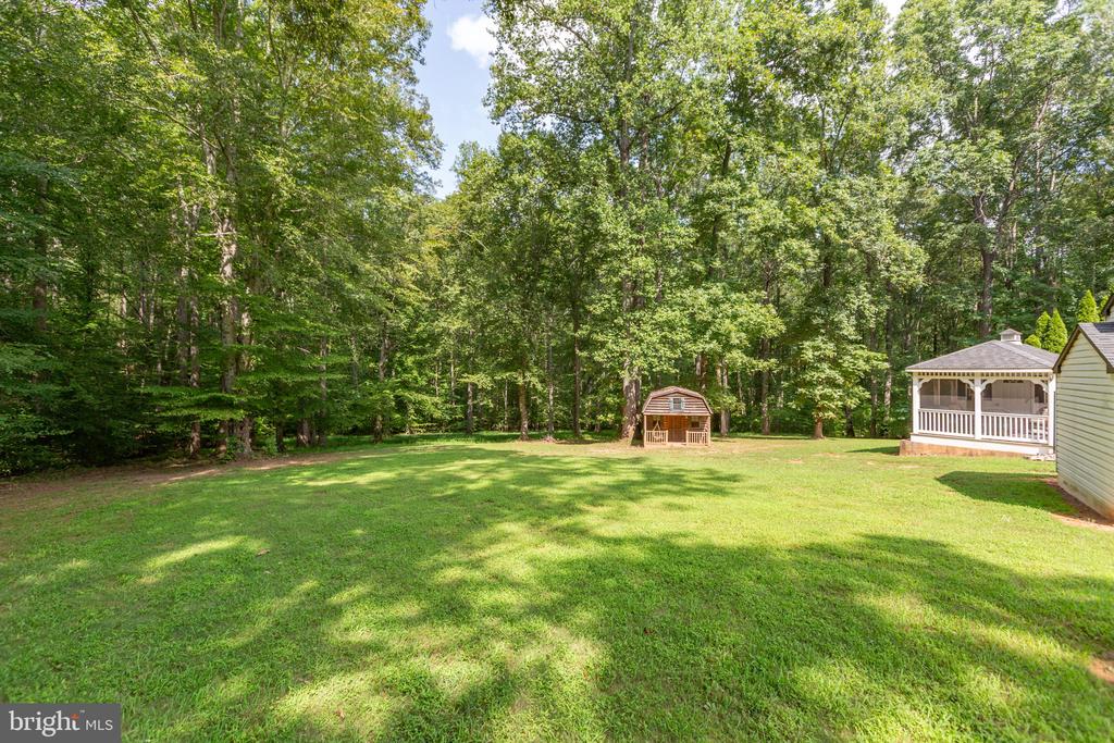Fredericksburg, Virginia, 22406, United States, 4 Bedrooms Bedrooms, ,3 BathroomsBathrooms,Residential,For Sale,1914060
