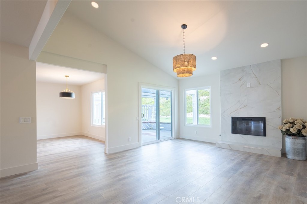 Mission Viejo, California, 92692, United States, 3 Bedrooms Bedrooms, ,2 BathroomsBathrooms,Residential,For Sale,1997044