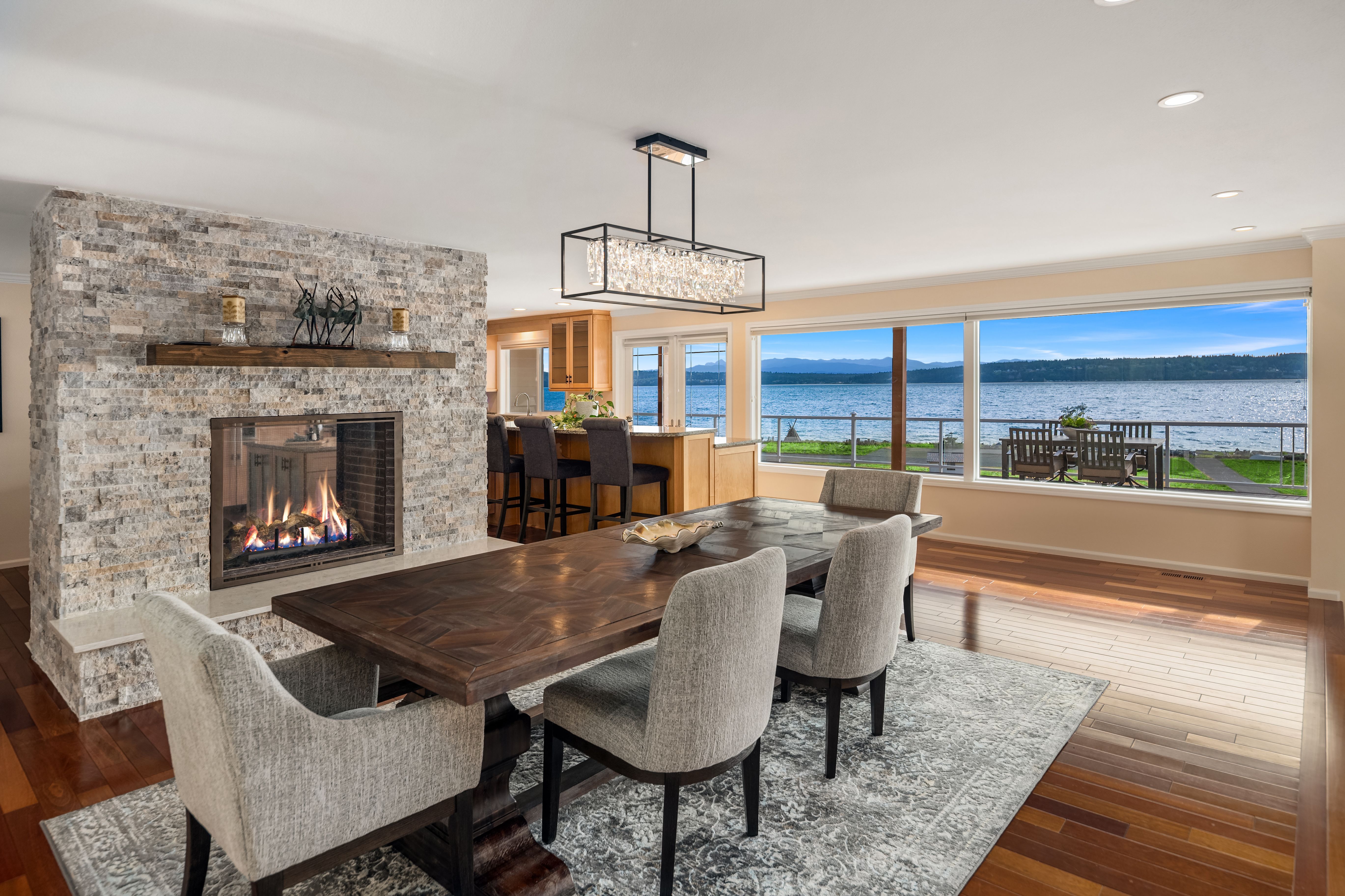  2106 Breezy Point Rd, Camano, WA 98282 - 物件實景