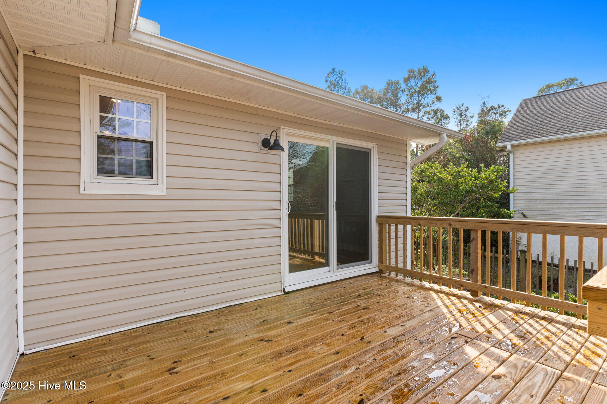 Southport, North Carolina, 28461, United States, 3 Bedrooms Bedrooms, ,2 BathroomsBathrooms,Residential,For Sale,1999197