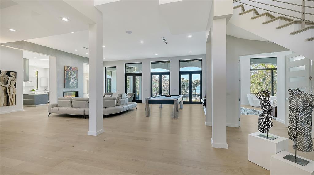 Sarasota, Florida, 34239, United States, 4 Bedrooms Bedrooms, ,7 BathroomsBathrooms,Residential,For Sale,1759750
