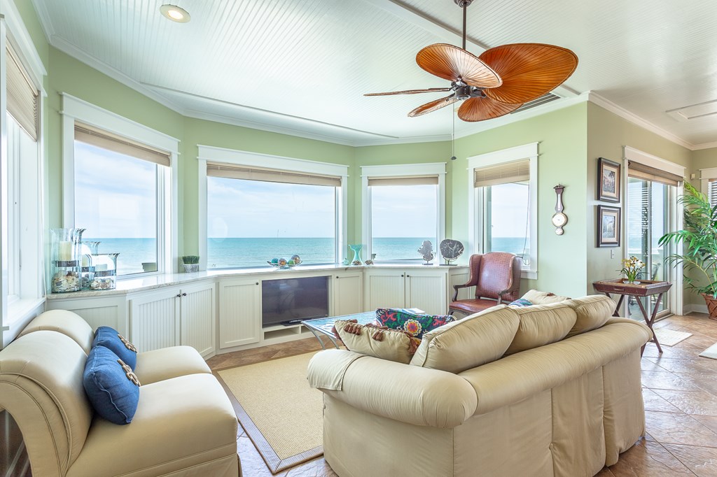 Saint George Island, Florida, 32328, United States, 5 Bedrooms Bedrooms, ,6 BathroomsBathrooms,Residential,For Sale,1976248